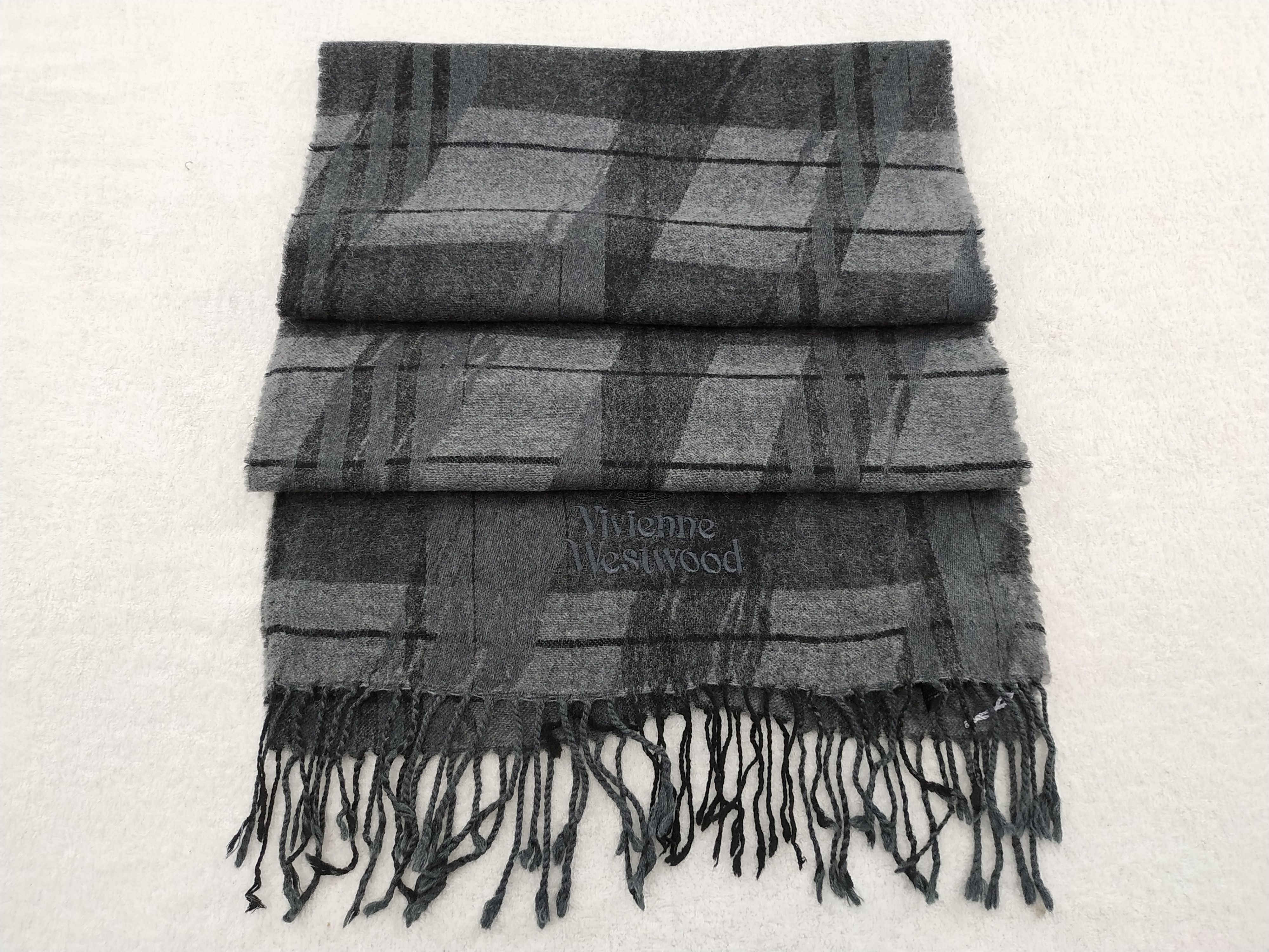 Vivienne Westwood Vintage Vivienne Westwood Scarf/Muffler/Neckwear MF215 Size ONE SIZE - 2 Thumbnail