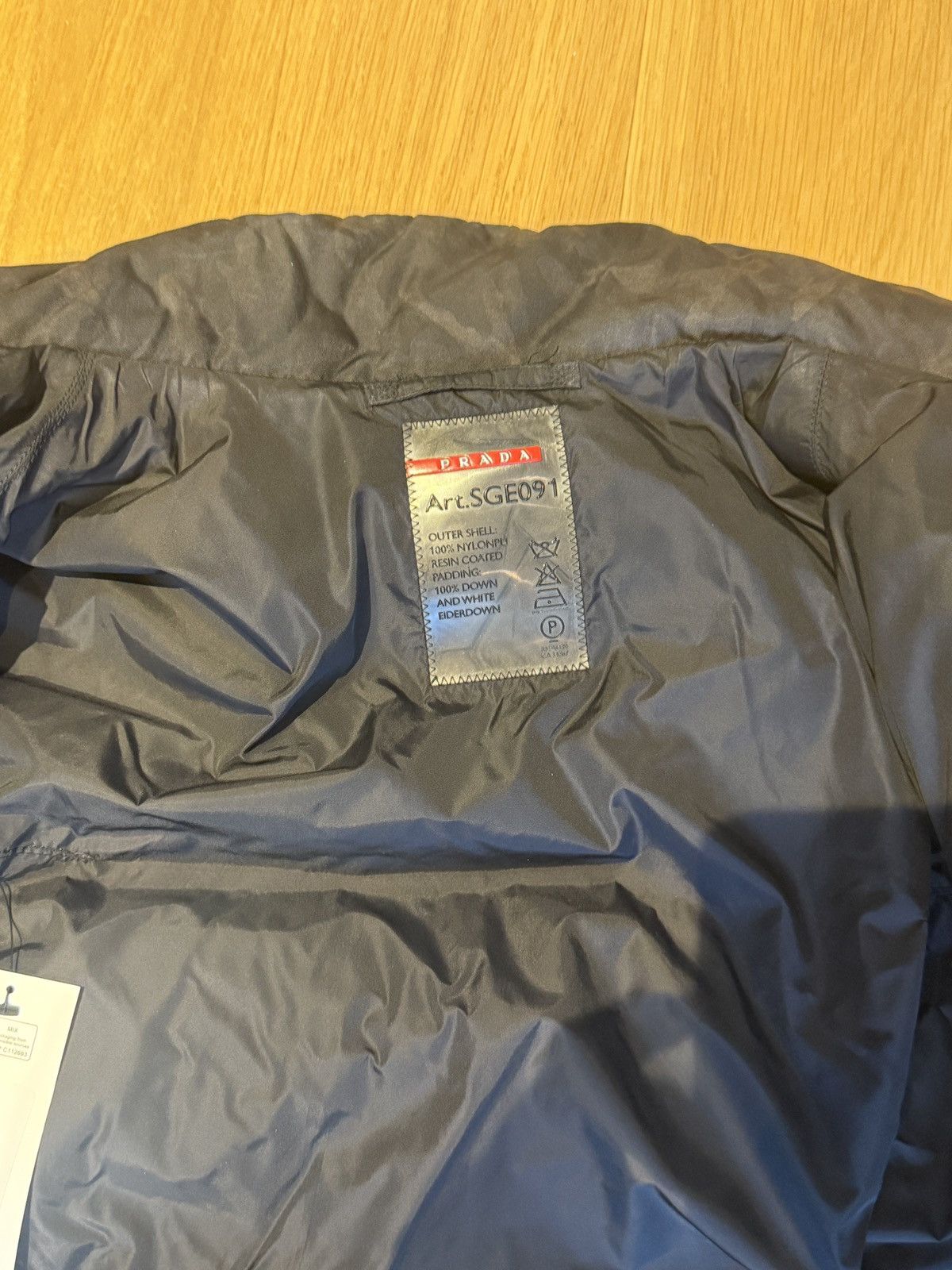 Prada Prada Camo Camouflage Puffer Down Jacket 46 Size US S / EU 44-46 / 1 - 11 Thumbnail