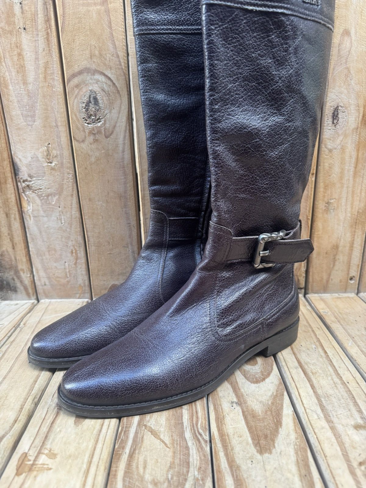 Burberry Burberry women’s brown leather pull on boots sz EUR 38 Size US 8 / IT 38 - 18 Thumbnail