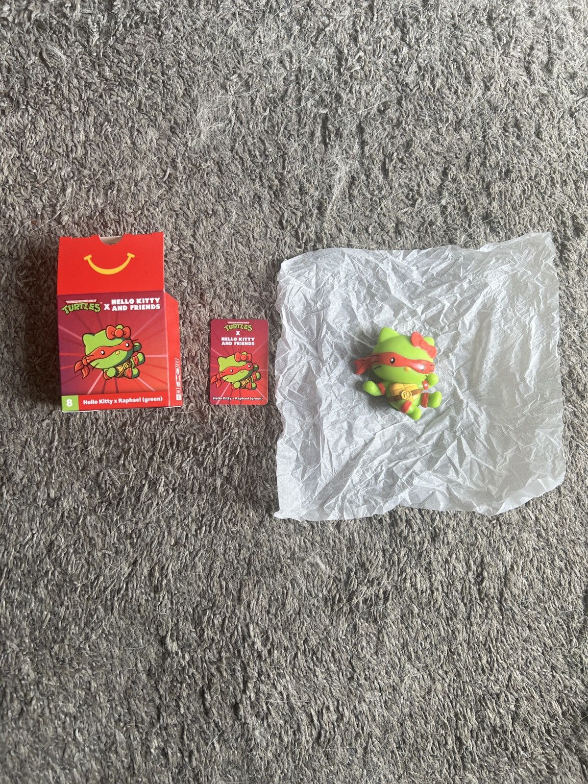 Nickelodeon TMNT X Hello Kitty And Friends Hello Kitty X Raphael (Green) Size ONE SIZE - 1 Thumbnail