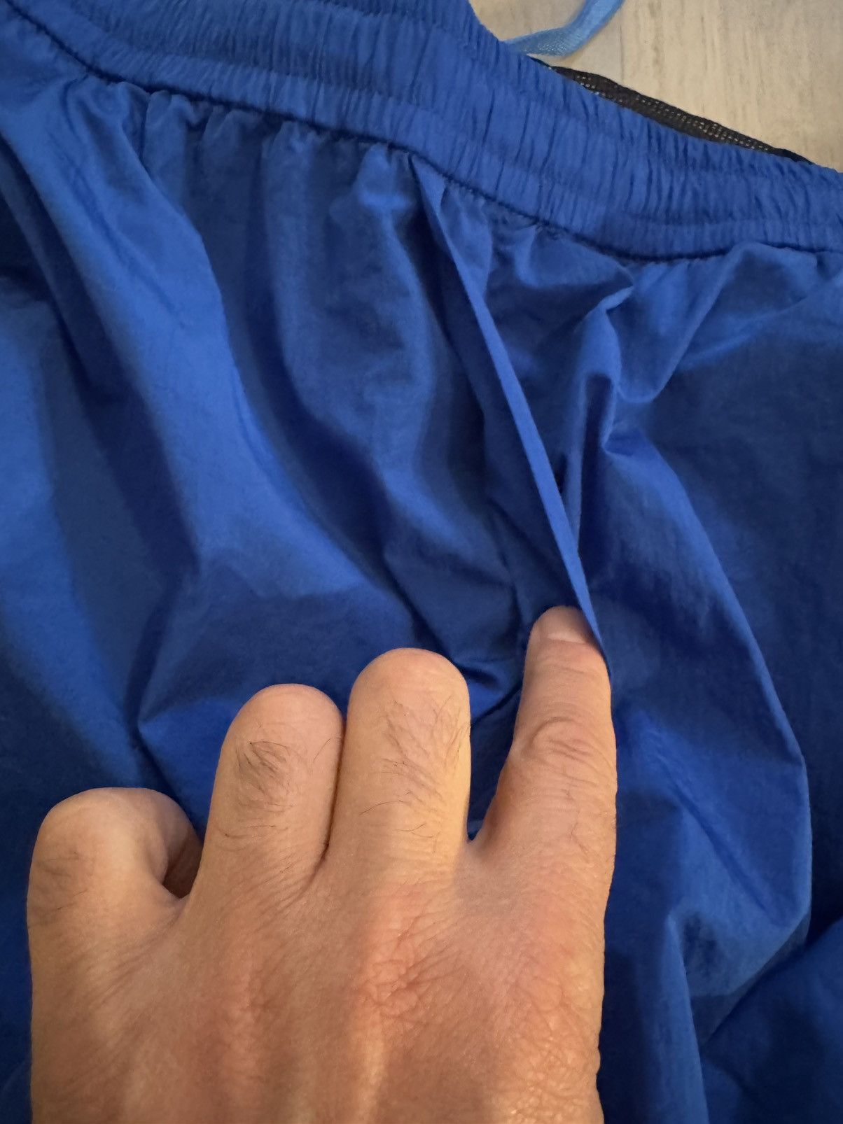 Moncler MONCLER SHORTS marked size 54 SEE REAL MEASUREMENTS IN PHOTO Size US 36 / EU 52 - 22 Thumbnail