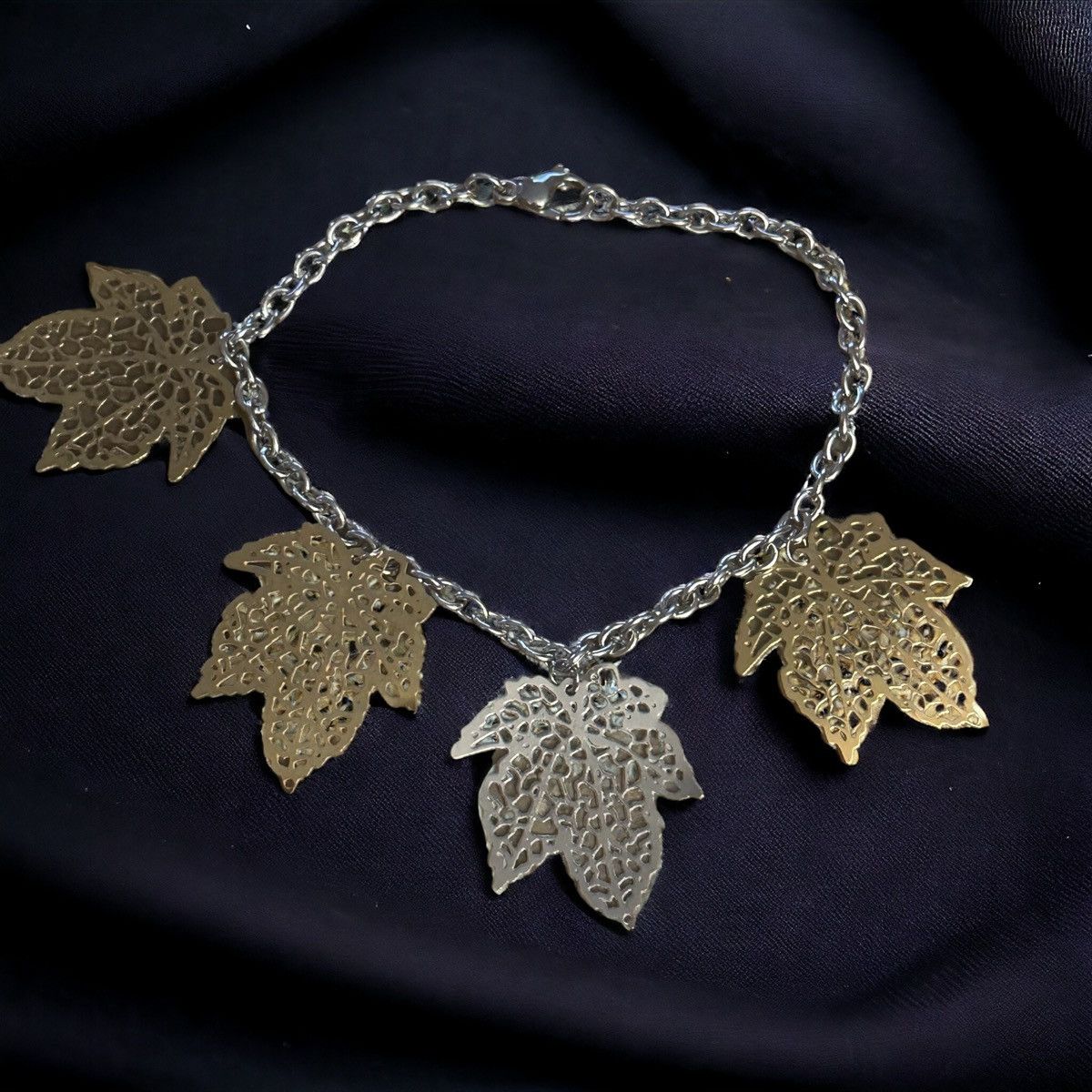 Other Filigree leaf charm bracelet Size ONE SIZE - 1 Thumbnail
