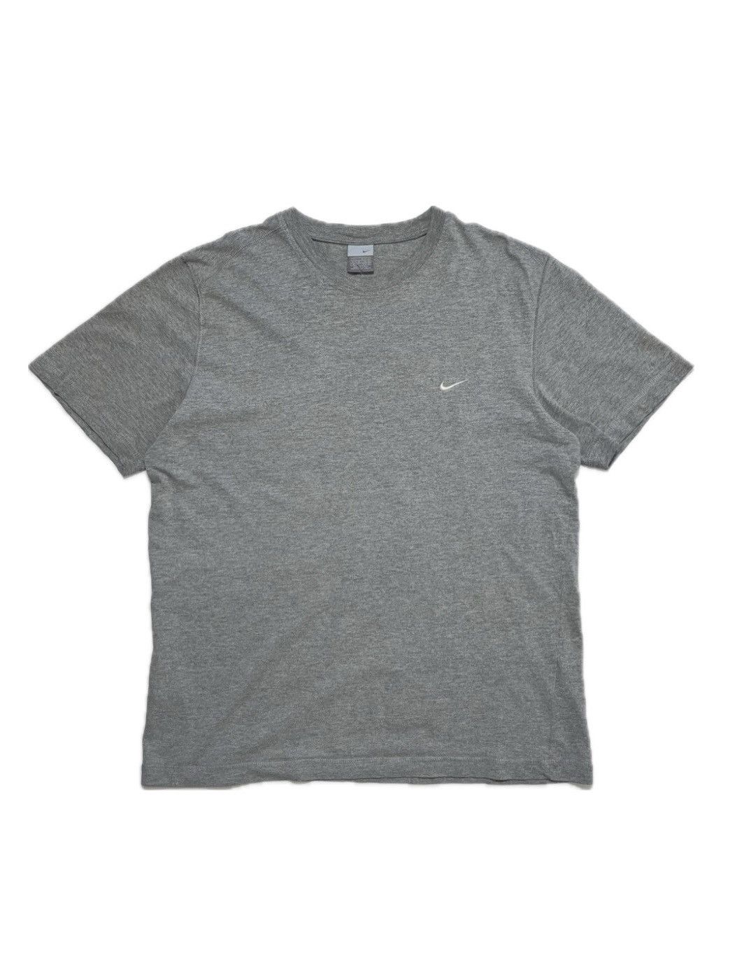 Nike Vintage 2000’s Nike Basic T-shirt Y2K Size US L / EU 52-54 / 3 - 1 Thumbnail