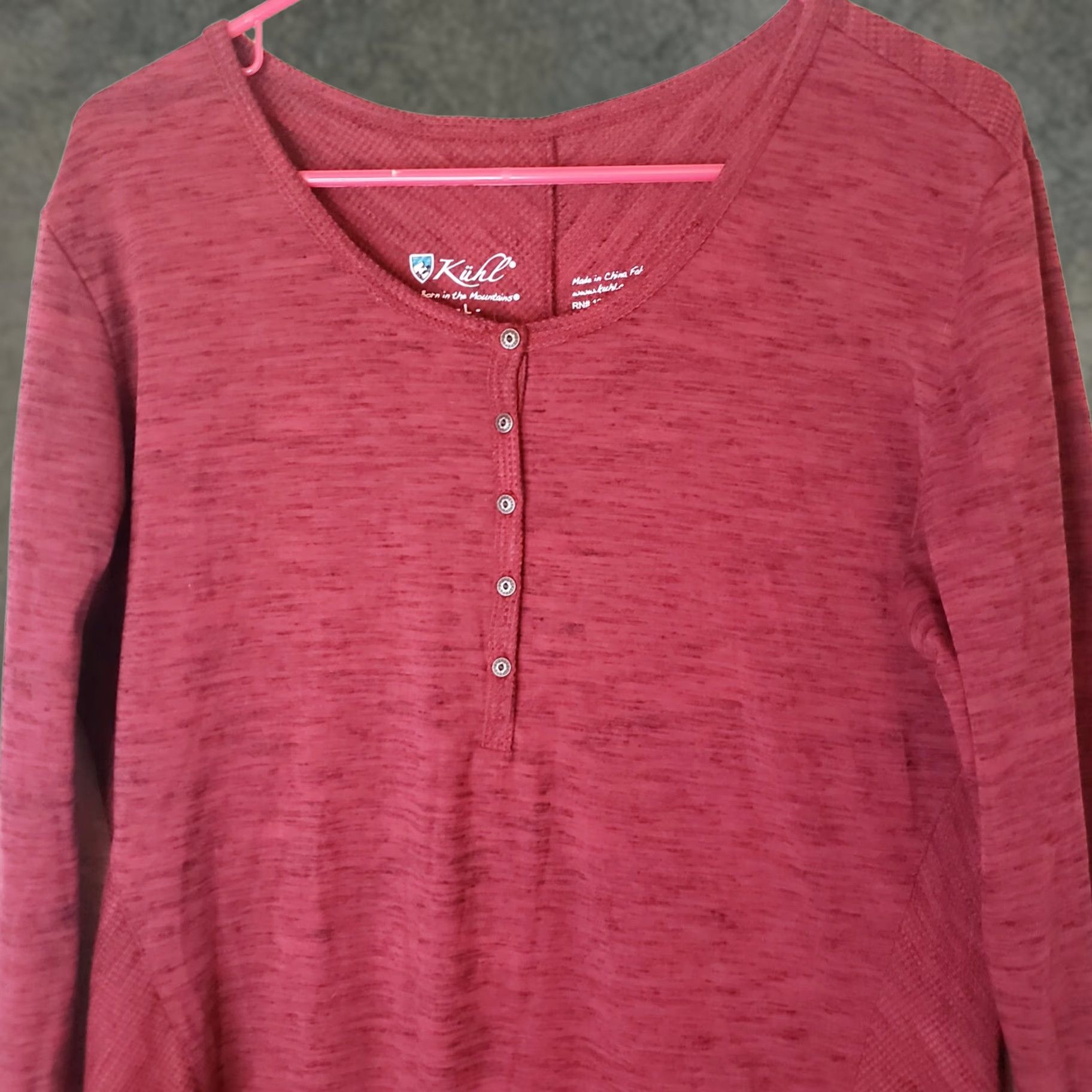 Vintage Kuhl Womens Henley Thermal Top L Red Long Sleeve Pullover Button Knit Floral Pattern Raglan Sleeve Casual Travel Womens L Size L / US 10 / IT 46 - 1 Thumbnail