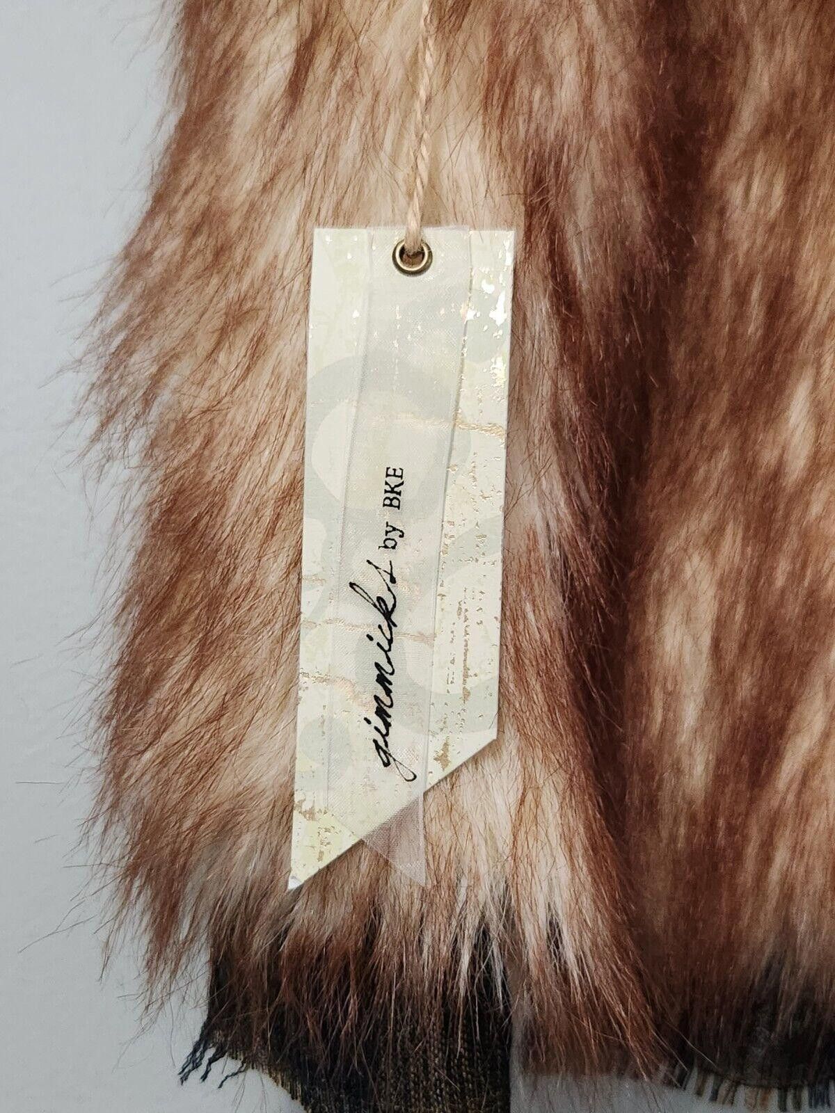 Other Gimmicks By BKE faux Fur Vest Plaid NWT $75 unique Western Size S / US 4 / IT 40 - 6 Thumbnail