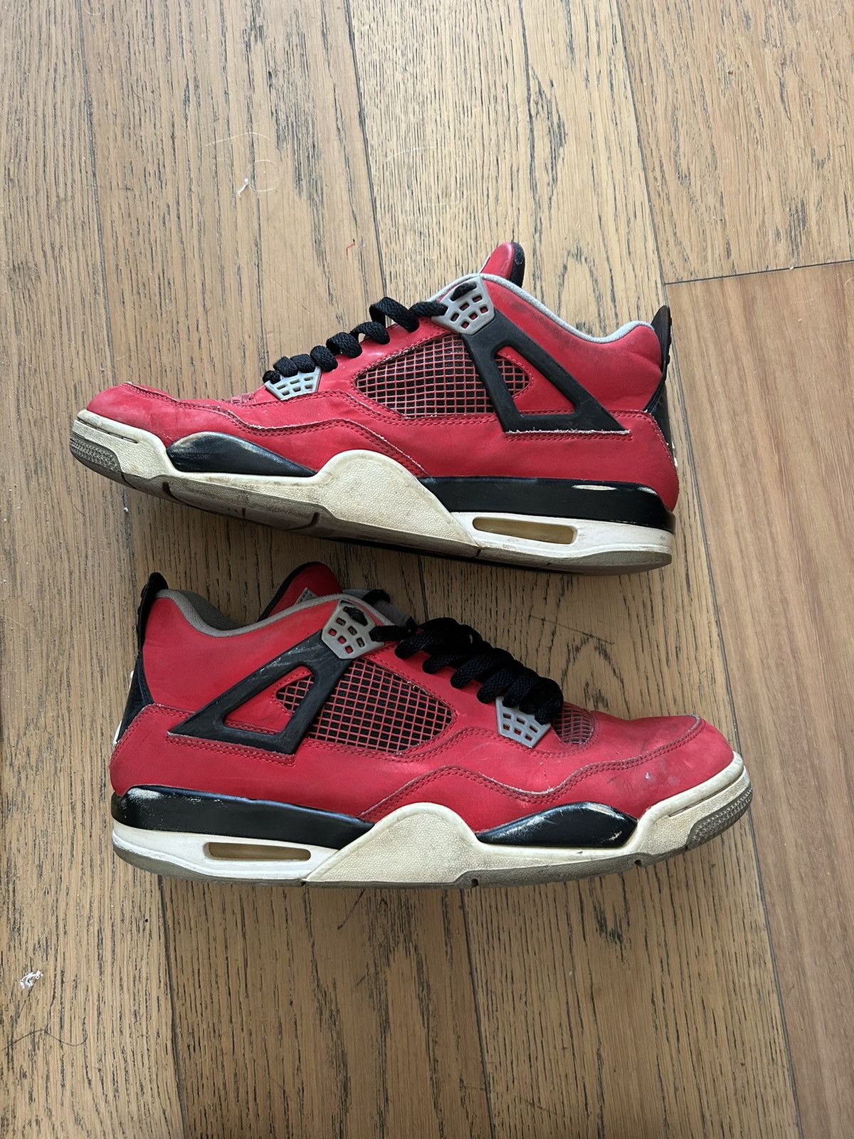 nike air jordan 4 toro bravo