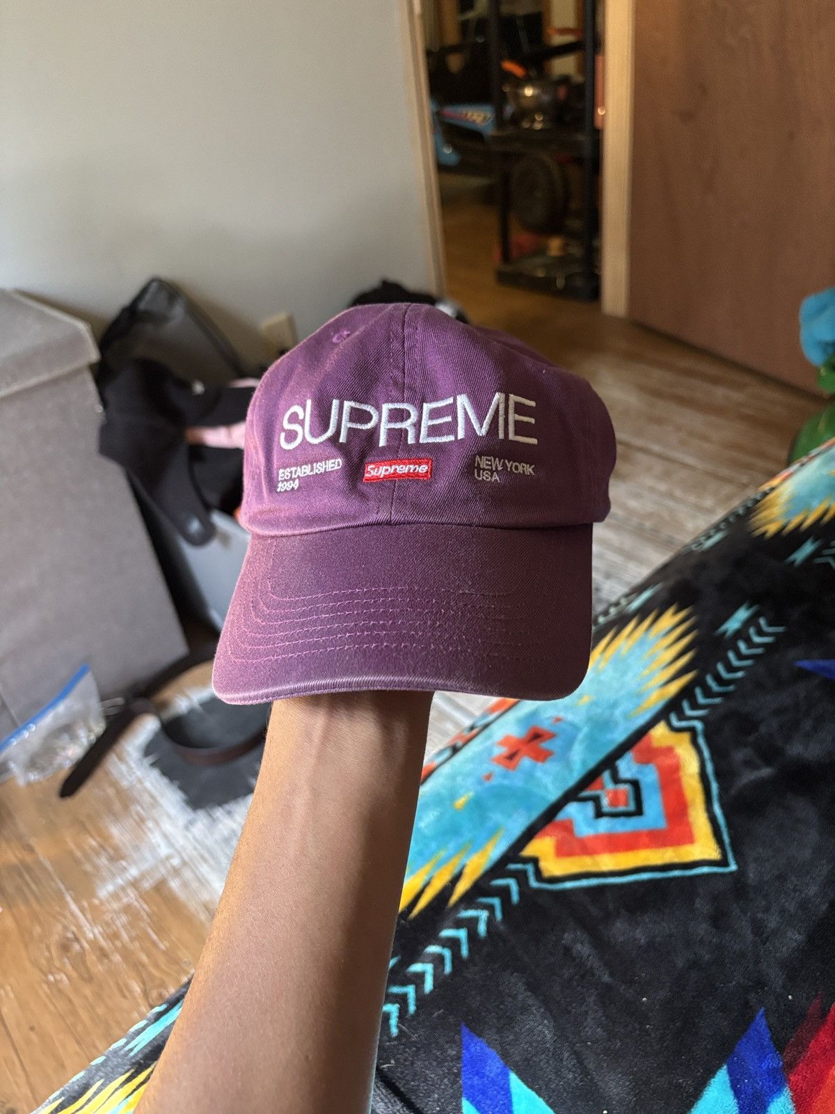 Supreme Supreme Men's Est. 1994 6-Panel Size ONE SIZE - 1 Thumbnail