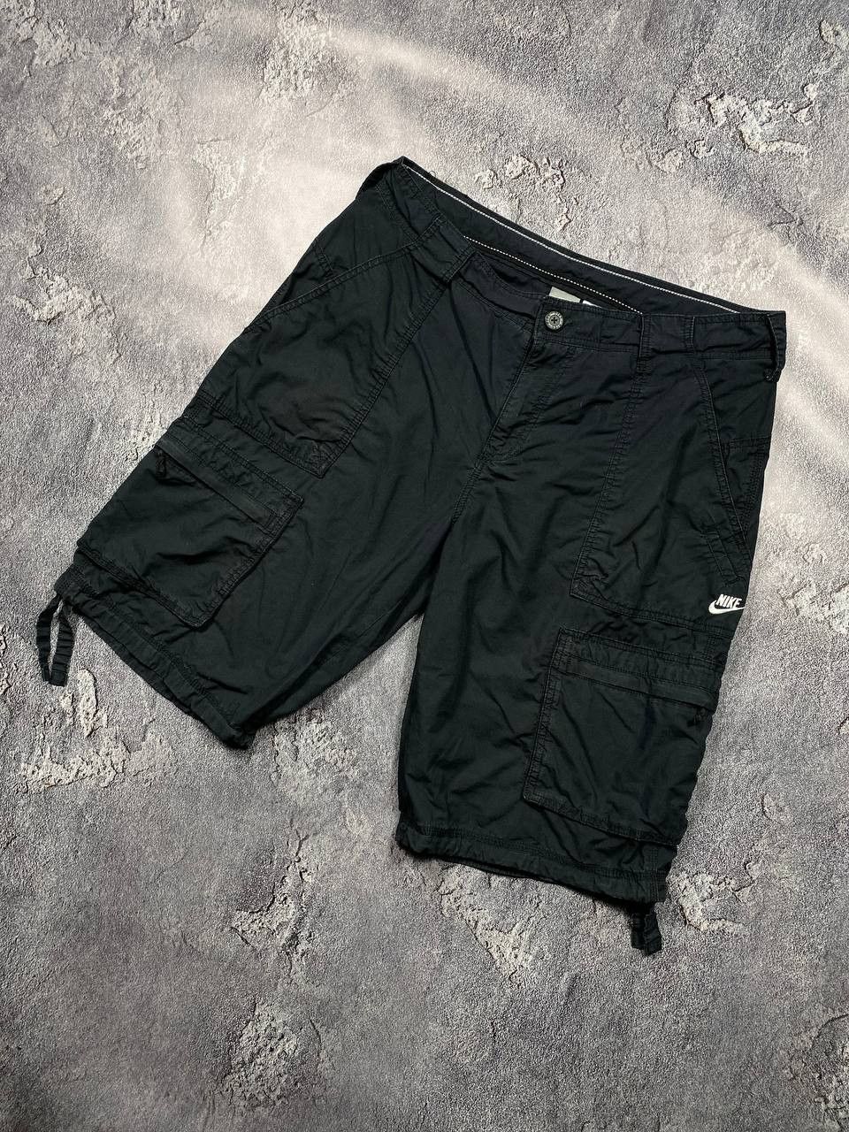 Nike Nike Sportswear (Deep Black Cargo Shorts) Size US 36 / EU 52 - 1 Thumbnail