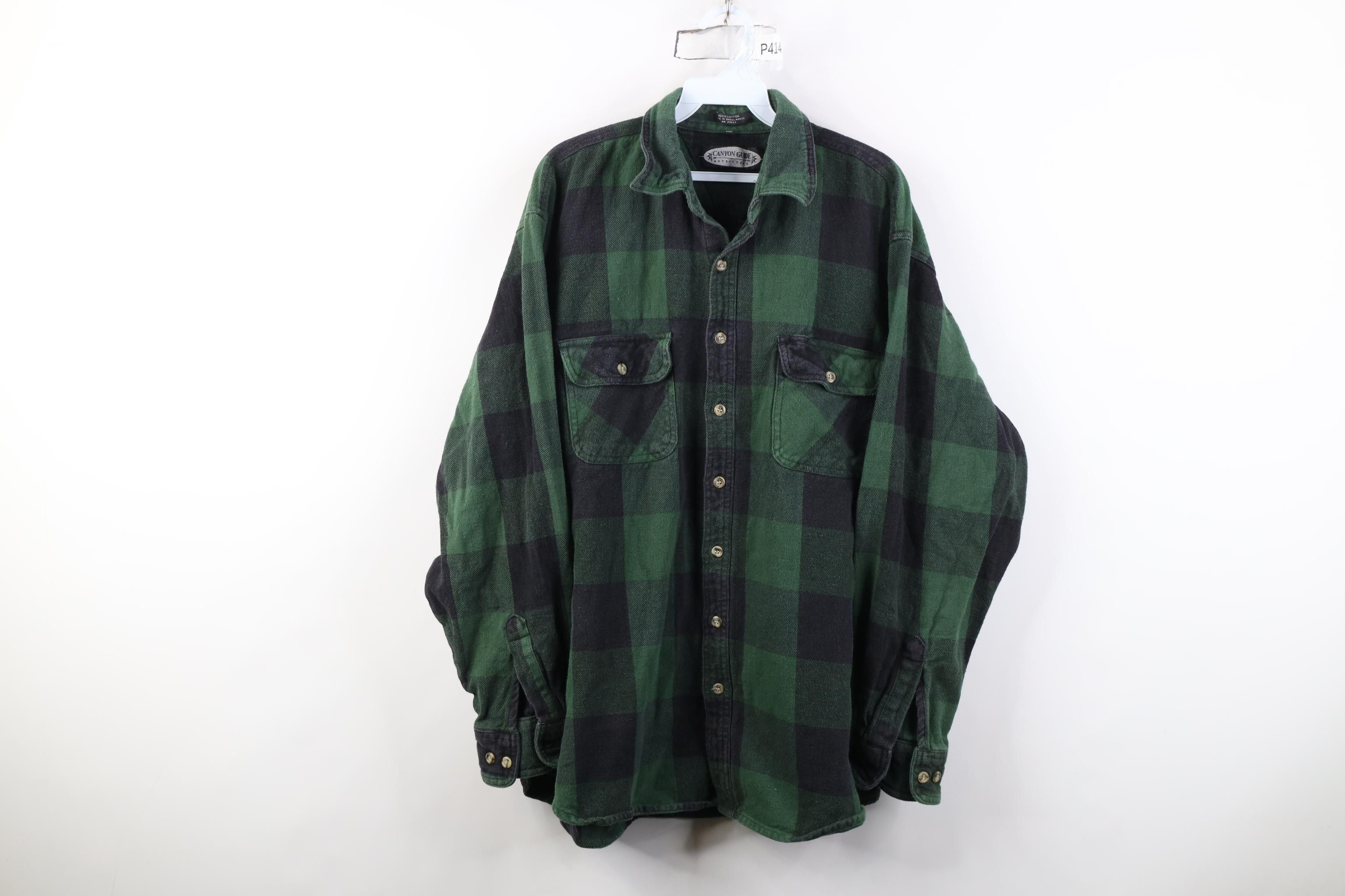 Vintage Vintage 90s Streetwear Heavyweight Button Shirt Green Plaid Size US XL / EU 56 / 4 - 1 Thumbnail