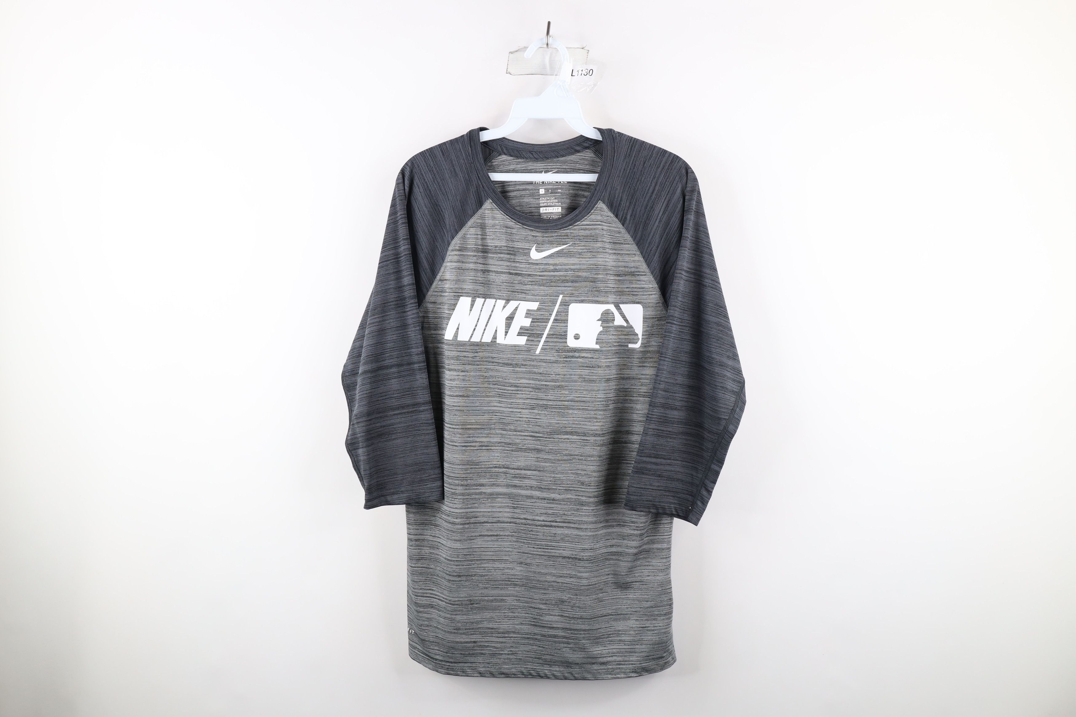 Vintage 90s Disney Mens Large Distressed Spell Out Mickey Baltimore T-Shirt Gray