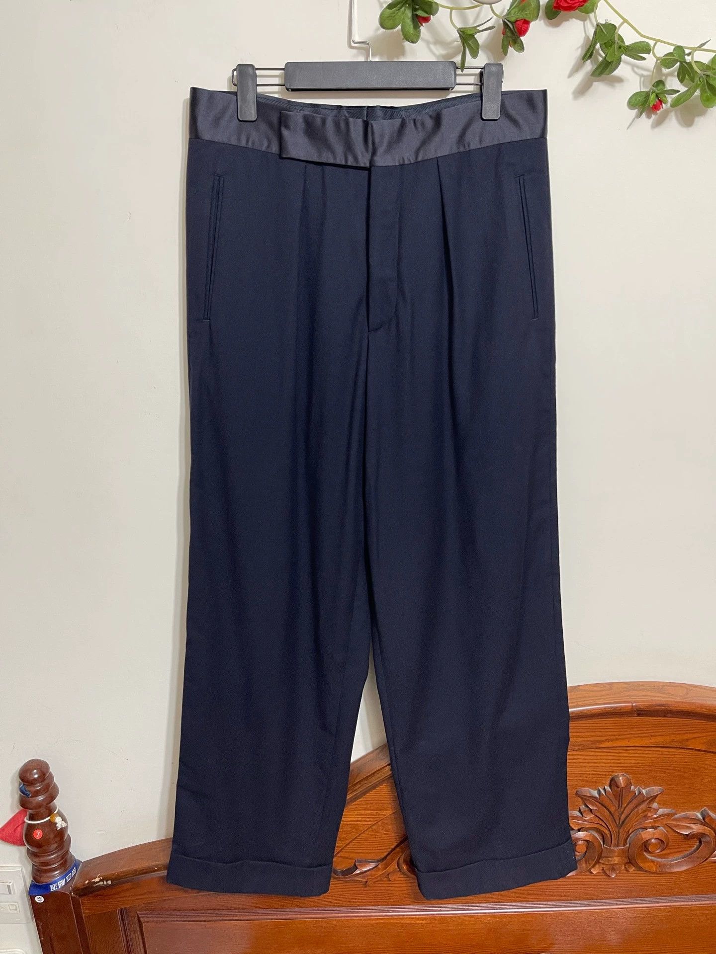 Giorgio Armani Giorgio Armani 100% Wool Navy Loose Suit 50 EU New with Tags Size 50R - 6 Thumbnail