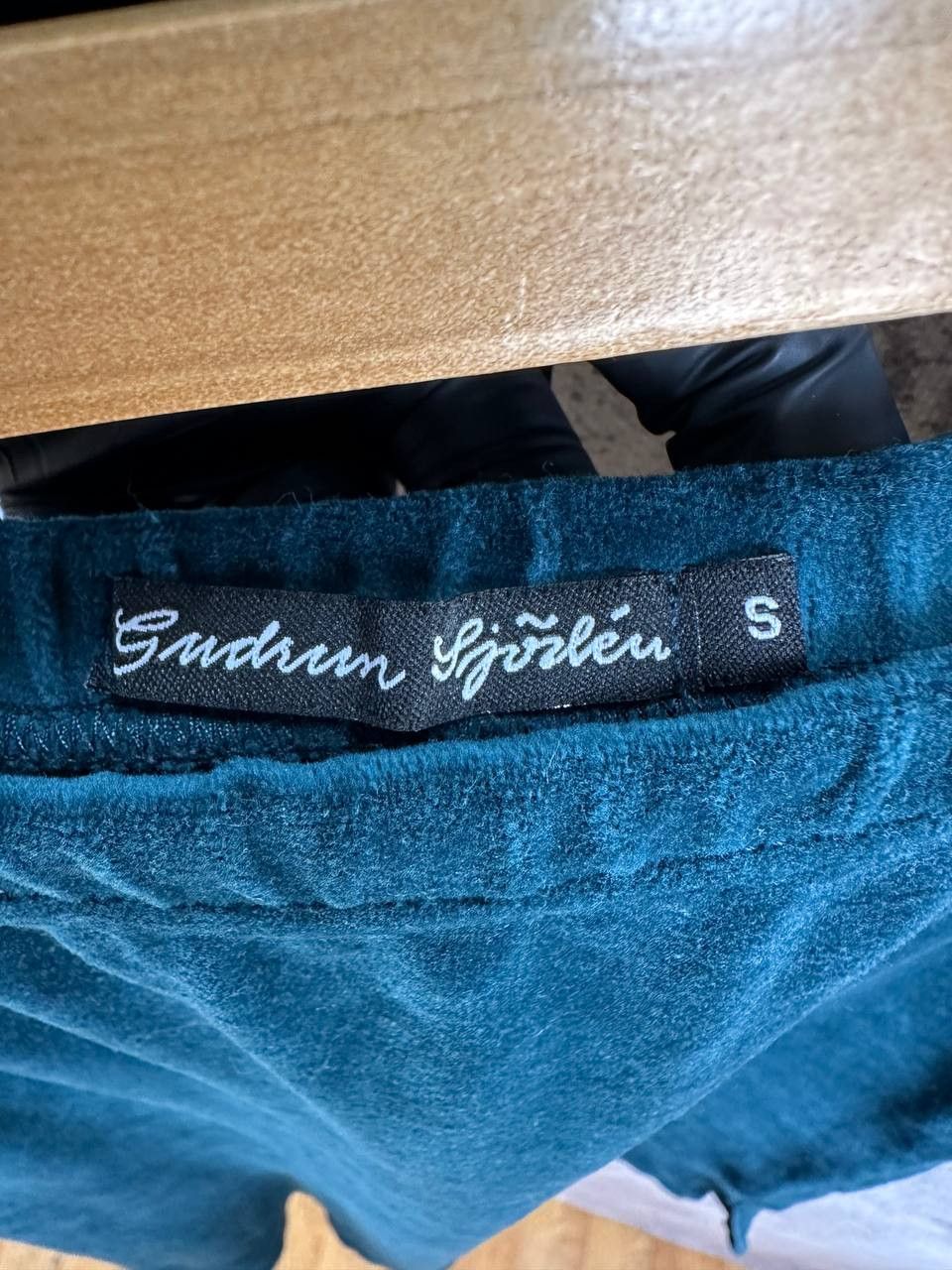 Gudrun Sjoden Gudrun Sjoden Velour Midi Skirt Green/Blue Women’s Size S Size 27" / US 4 / IT 40 - 10 Thumbnail