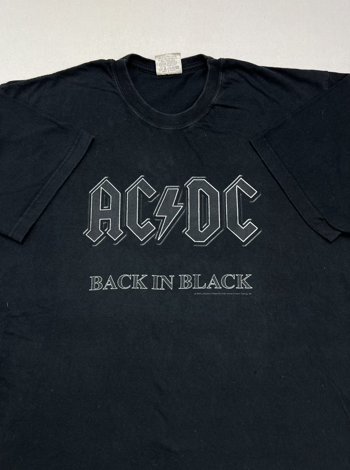 AC/DC Tshirt AC/DC Back In Black 2004 Vintage Black Rock Size US XL / EU 56 / 4 - 2 Thumbnail