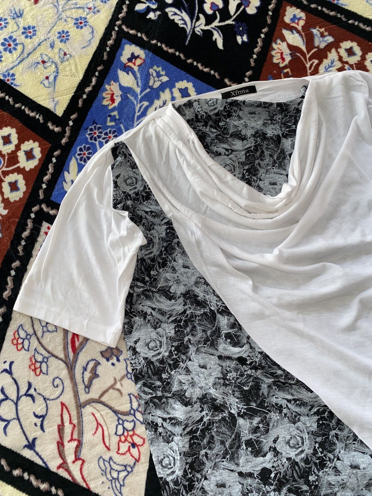 Japanese Brand Xfrm Asymmetrical Double Layer Flowers Tshirt Size US L / EU 52-54 / 3 - 4 Thumbnail