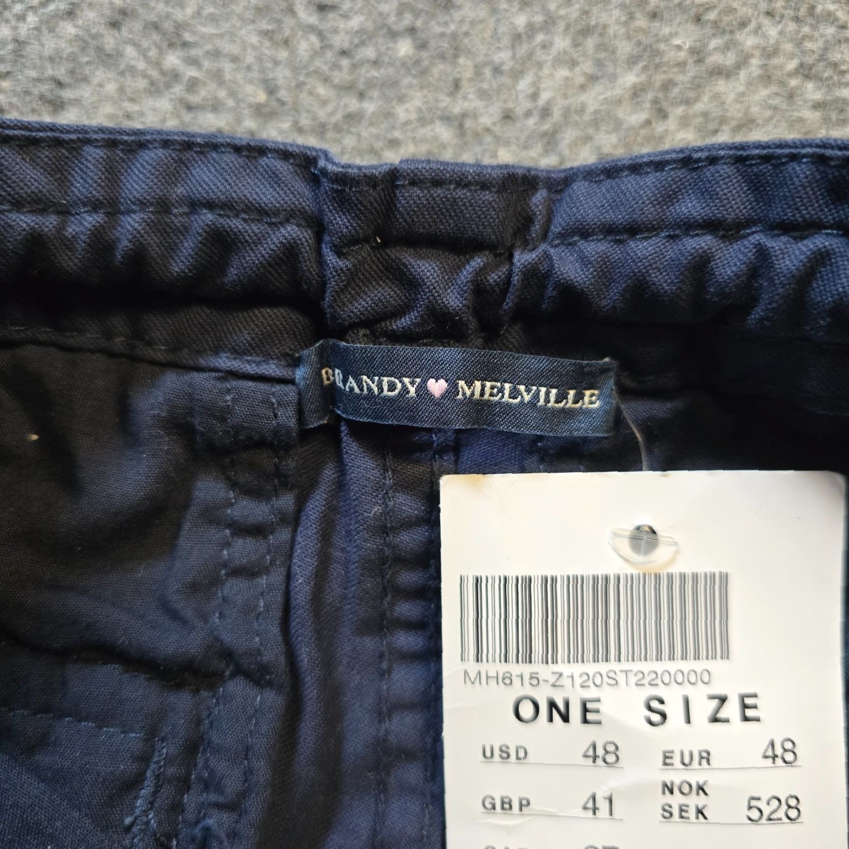 Brandy Melville Brandy Melville Pants Womens One Size Blue Straight Leg Cargo Parachute Casual Size 42" / US 20 - 4 Thumbnail