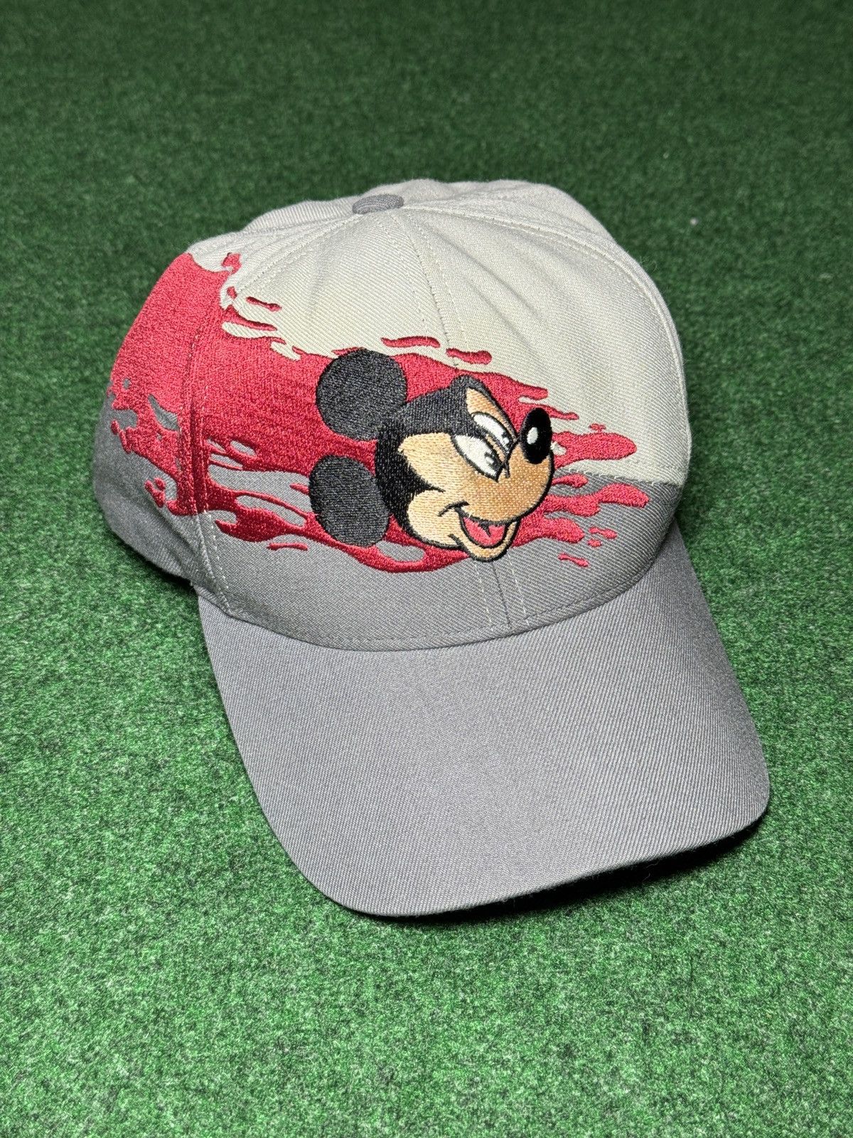 Vintage 90s Mickey Mouse Splash RARE Disney Snapback Hat