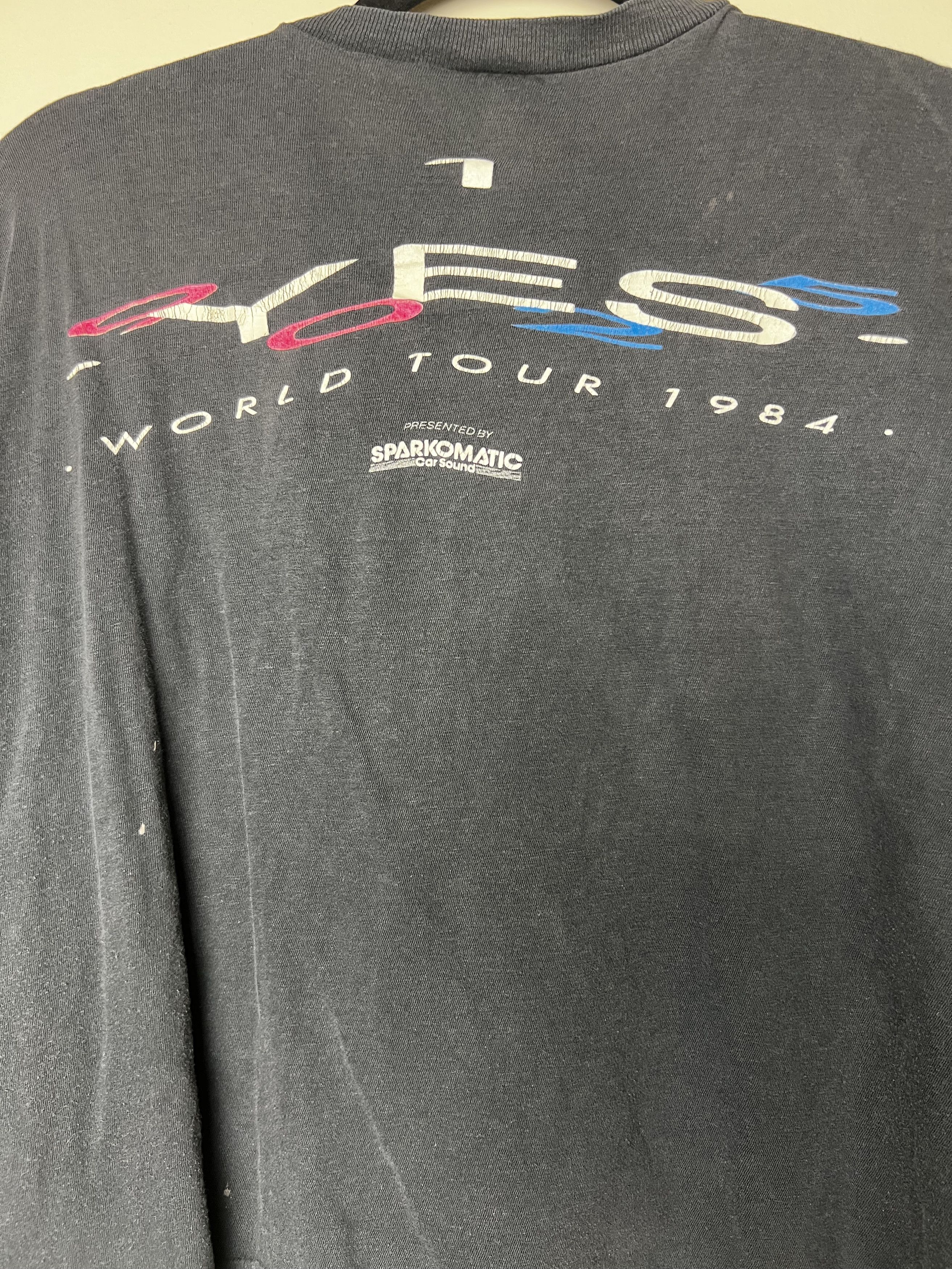 Vintage Vintage YES 1984 World Tour Band T-Shirt Size US S / EU 44-46 / 1 - 10 Thumbnail