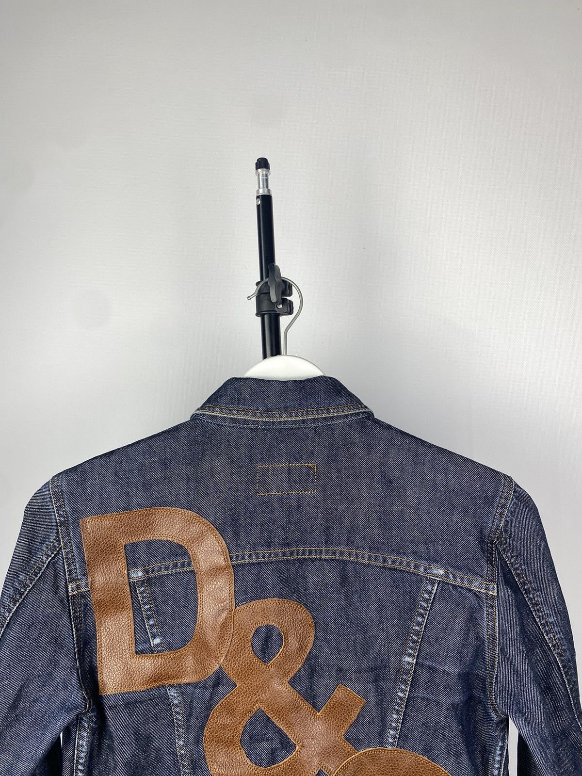 Designer × Dolce & Gabbana 🔥 Archive Big Leather logo D&G Dolce&Gabbana denim jacket Size S / US 4 / IT 40 - 12 Thumbnail