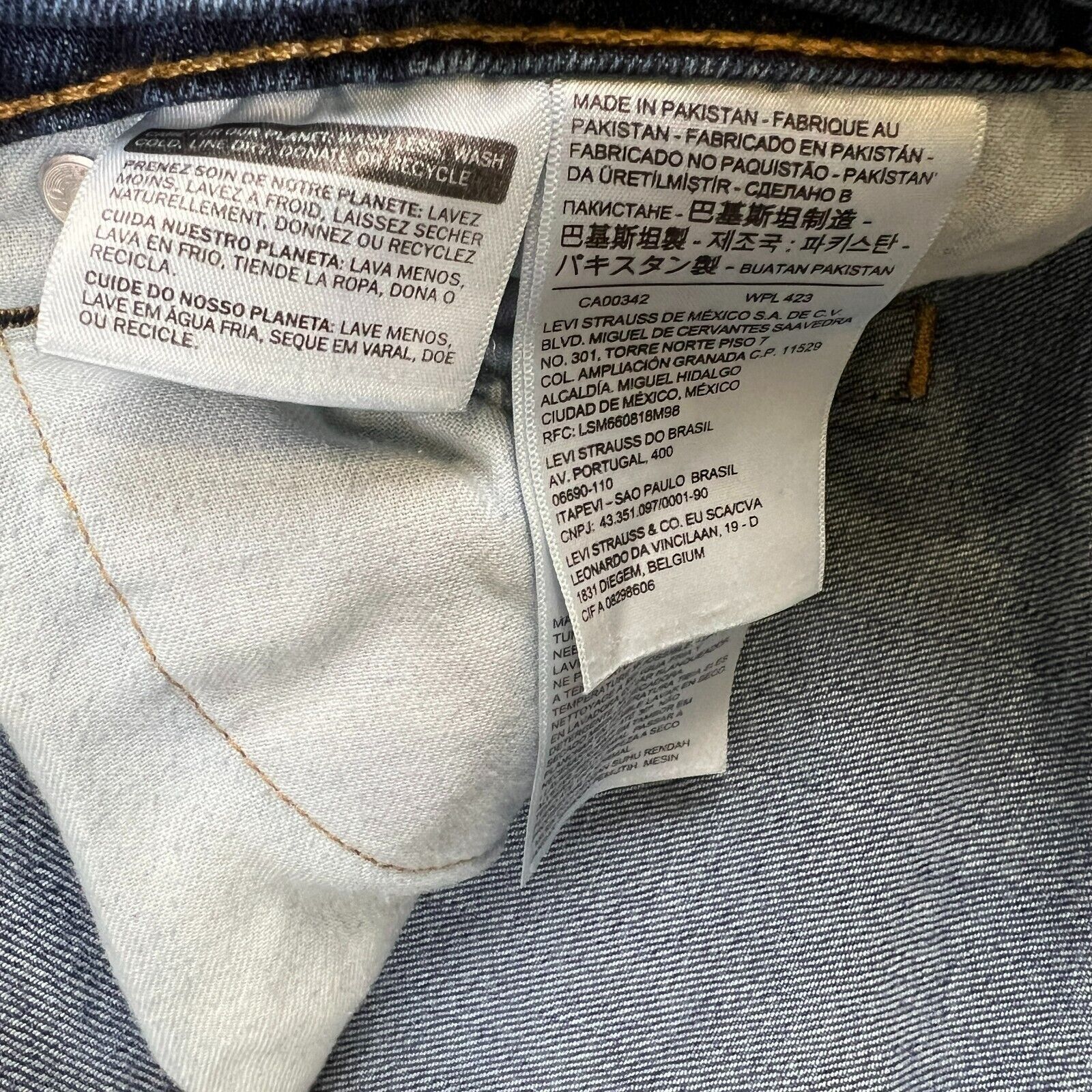 Levi's × Vintage Levi's 505 Jeans 34x32 Regular Fit Straight Leg Denim Pant Size US 34 / EU 50 - 8 Thumbnail