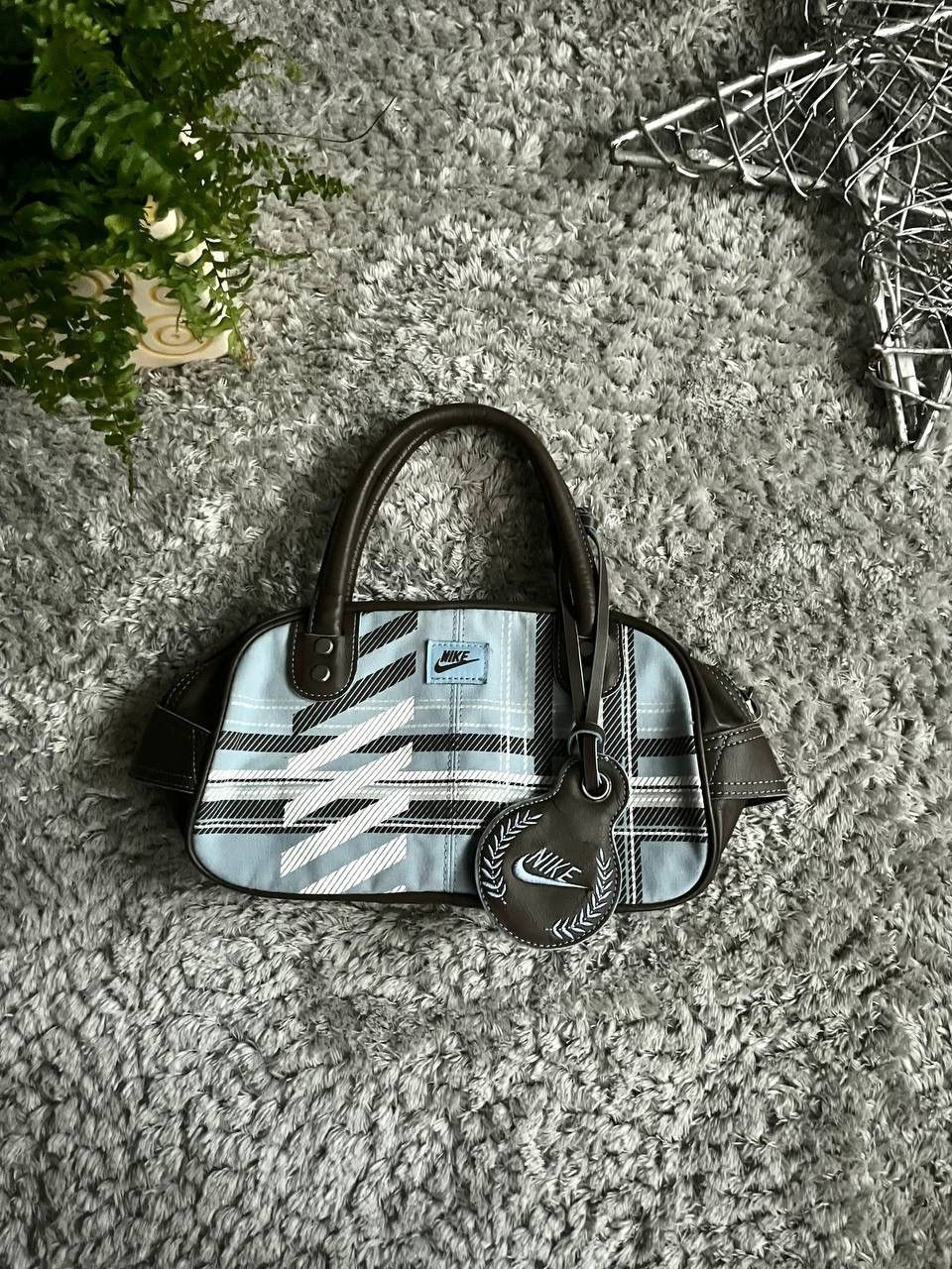 Nike × Vintage 00s Nike Vintage Bag Streetwear Rare Logo Swoosh Size ONE SIZE - 2 Thumbnail