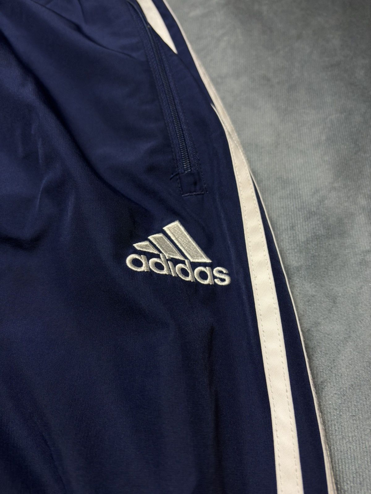 Adidas × Vintage Adidas Track Pants 2013 – Navy – Size XL – Originals Vintage Size US 36 / EU 52 - 3 Thumbnail