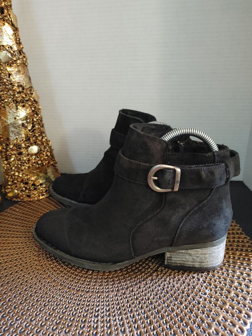 Born Born Morocco Suede Bootie Size 8.5 Size US 8.5 / IT 38.5 - 1 Thumbnail