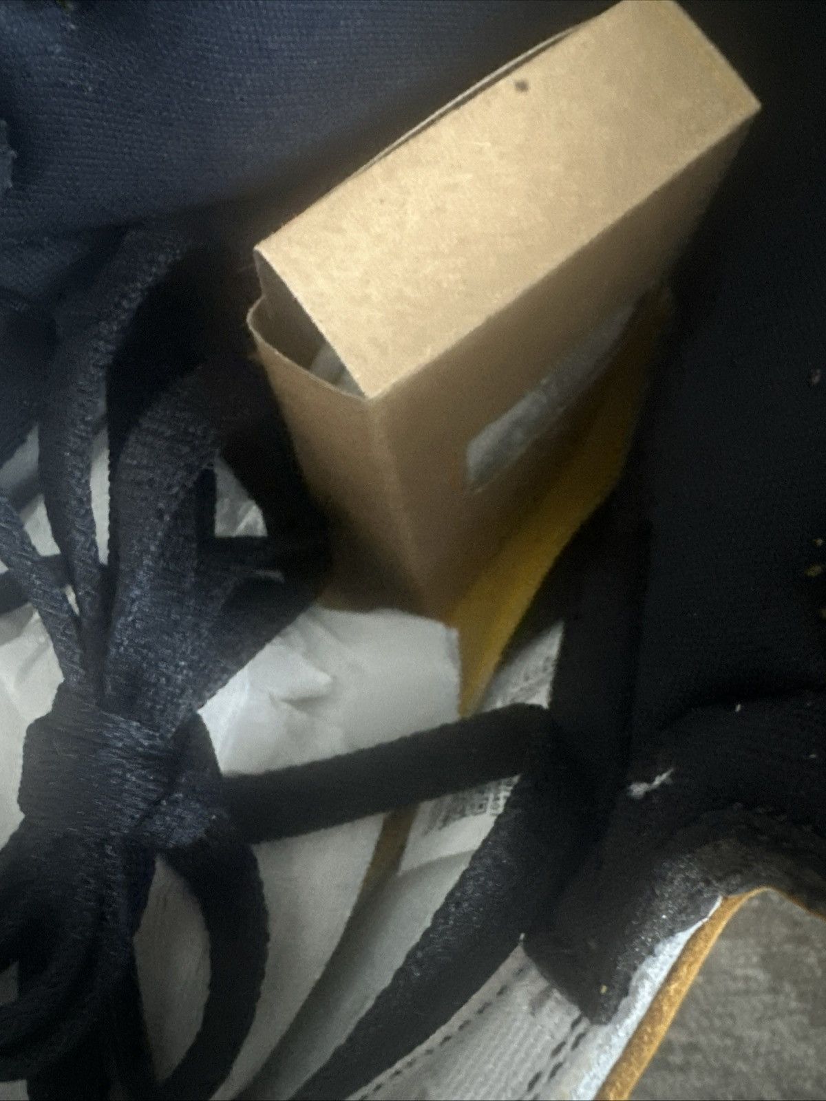 Jordan Brand Brand New- 10.5M Air Jordan 1 Yellow Ochre Size US 10.5 / EU 43-44 - 6 Thumbnail