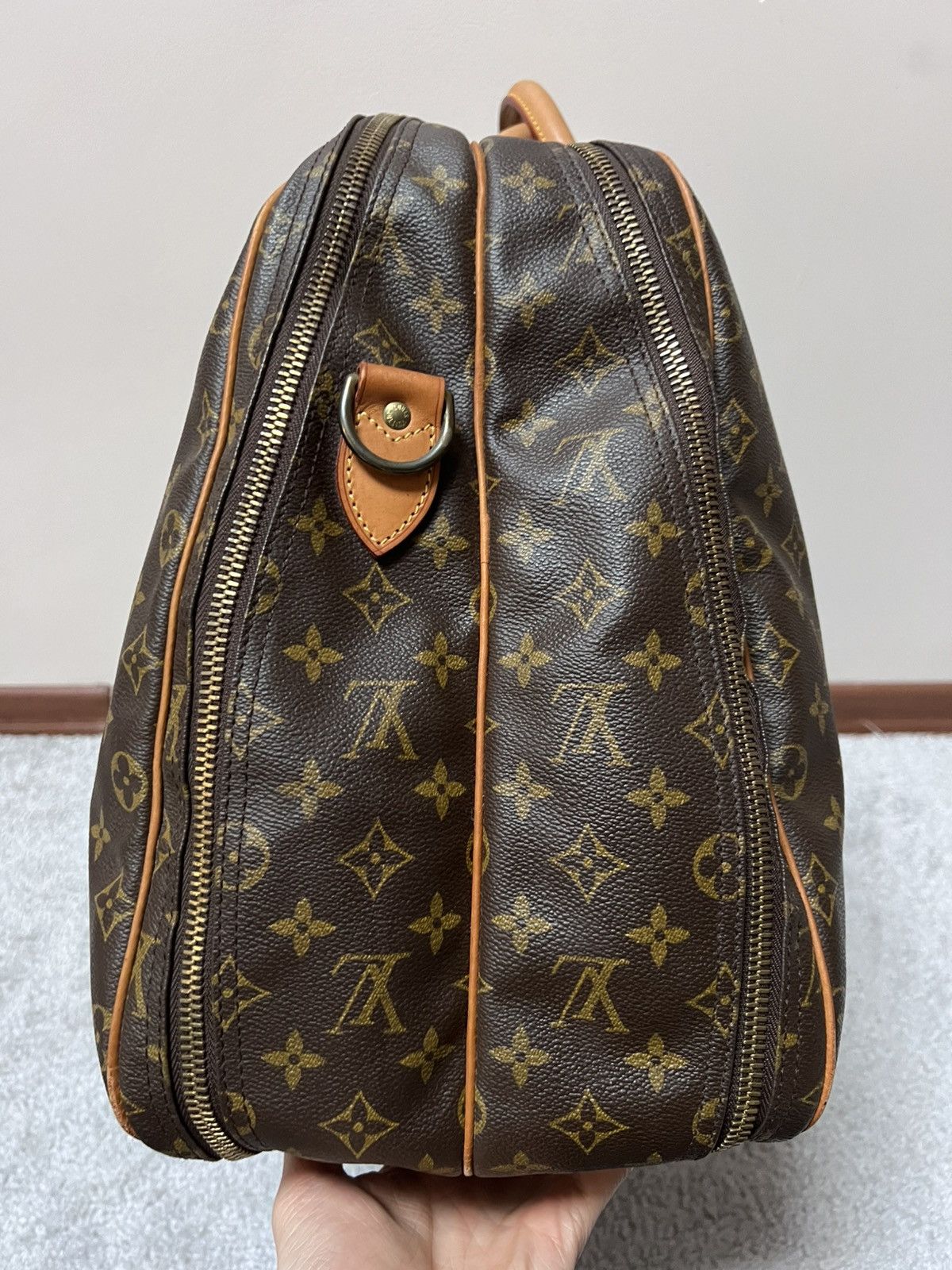 Louis Vuitton Louis Vuitton Alize 60 Monogram Travel Bag Size ONE SIZE - 6 Thumbnail