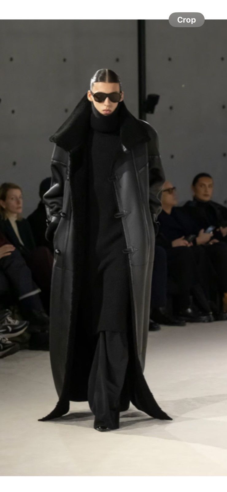 Saint Laurent Paris Saint Laurent men’s leather shearing coat. 50/40. $14000 Size US M / EU 48-50 / 2 - 1 Thumbnail