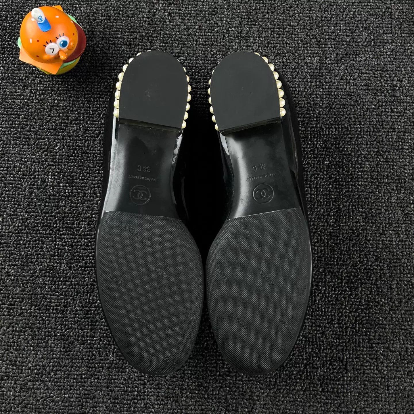 Chanel Chanel pearl low-heel black patent CC silver buckle 36 Size US 5.5 / IT 35.5 - 6 Thumbnail