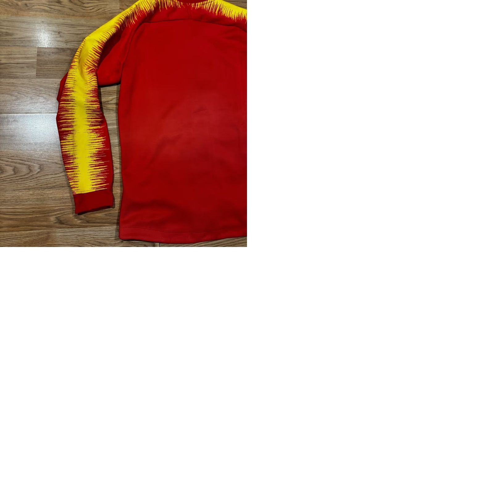 Nike Nike Dri-Fit Jacket Football Trainer Zip Medium Men Red Indonesia Garuda Jersey Embroidered Full Zip Vintage? Size US M / EU 48-50 / 2 - 9 Thumbnail