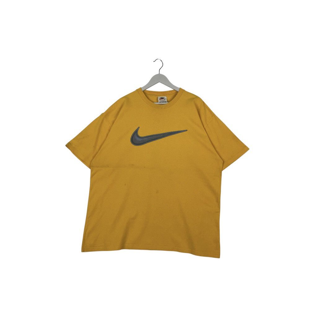 Designer × Vintage vintage Nike T-shirt 90s y2k shirt swoosh center big vtg - Size US L / EU 52-54 / 3 - 1 Thumbnail