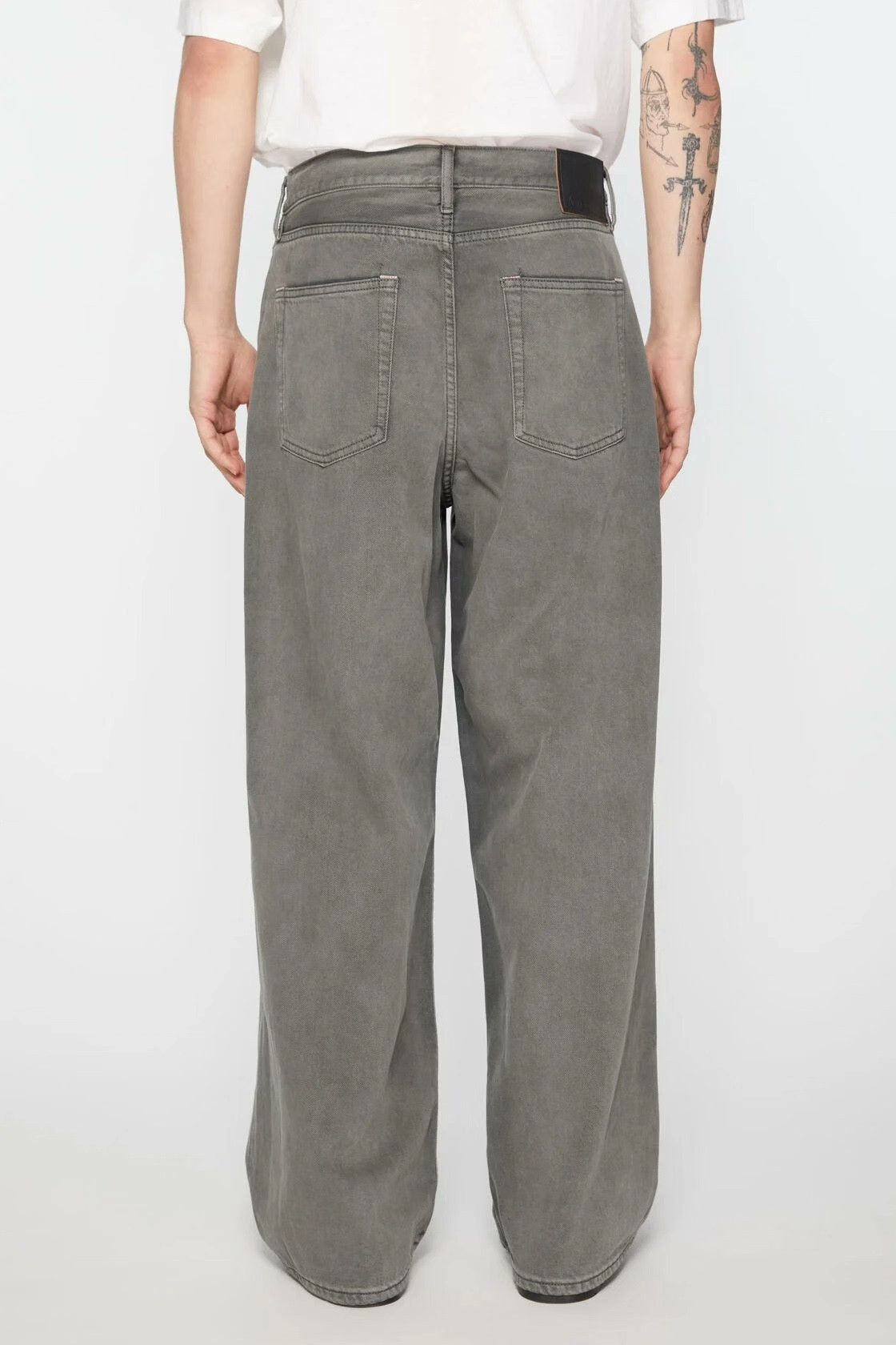 acne studios 1981m wide-leg jeans 2501-Nextarrow