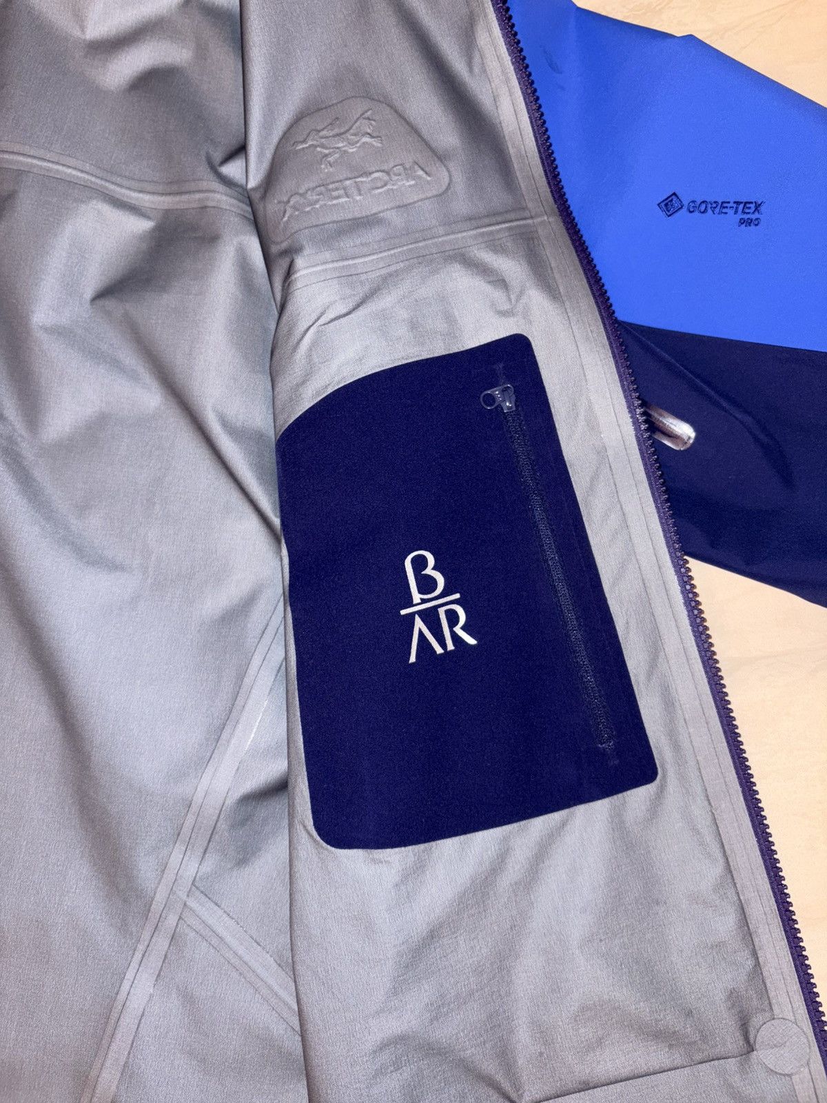 Arc'teryx Arc’teryx Beta AR Size US M / EU 48-50 / 2 - 5 Thumbnail