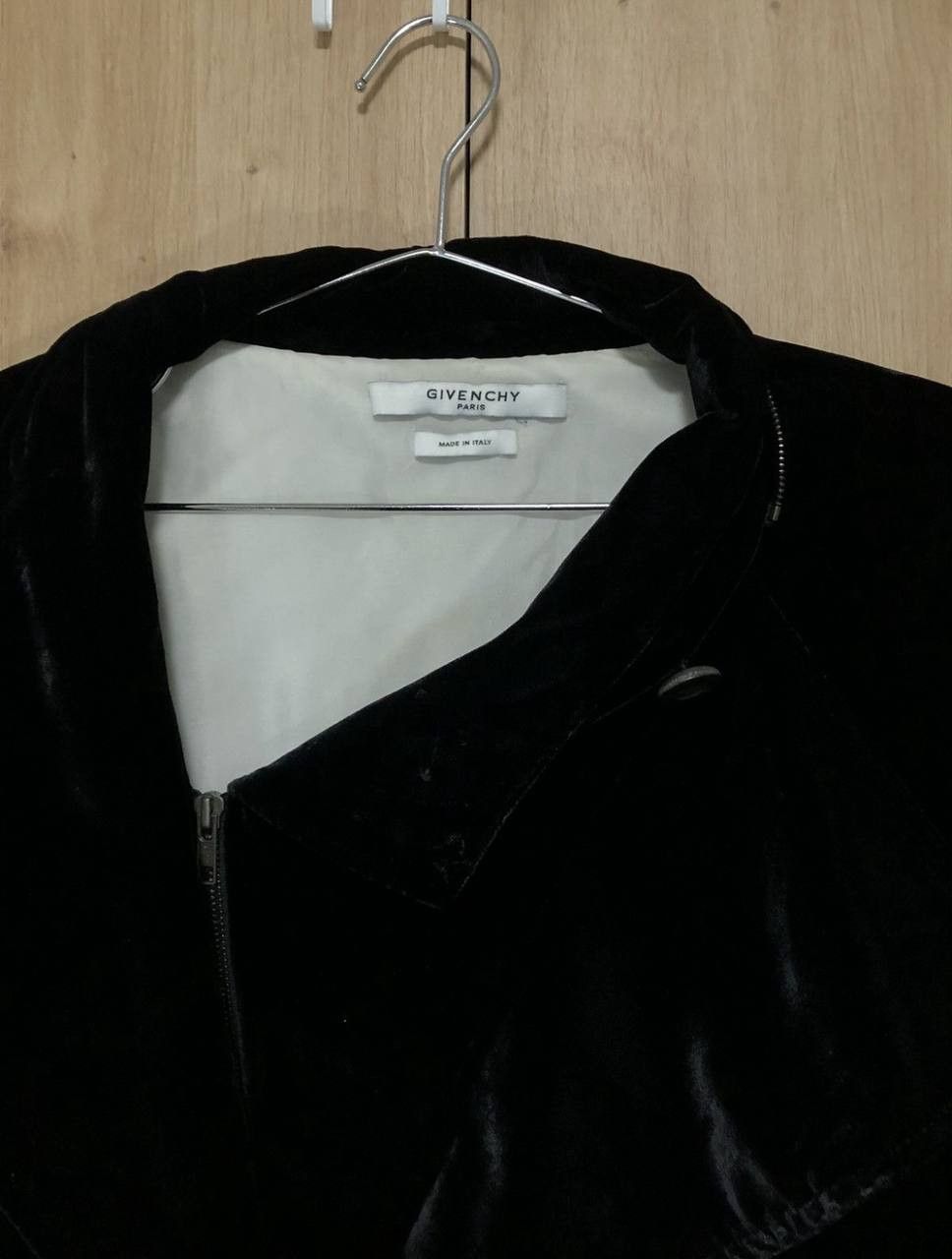 Givenchy Givenchy Velur Zip Up Jacket Black Archive Clothing Size L / US 10 / IT 46 - 4 Thumbnail