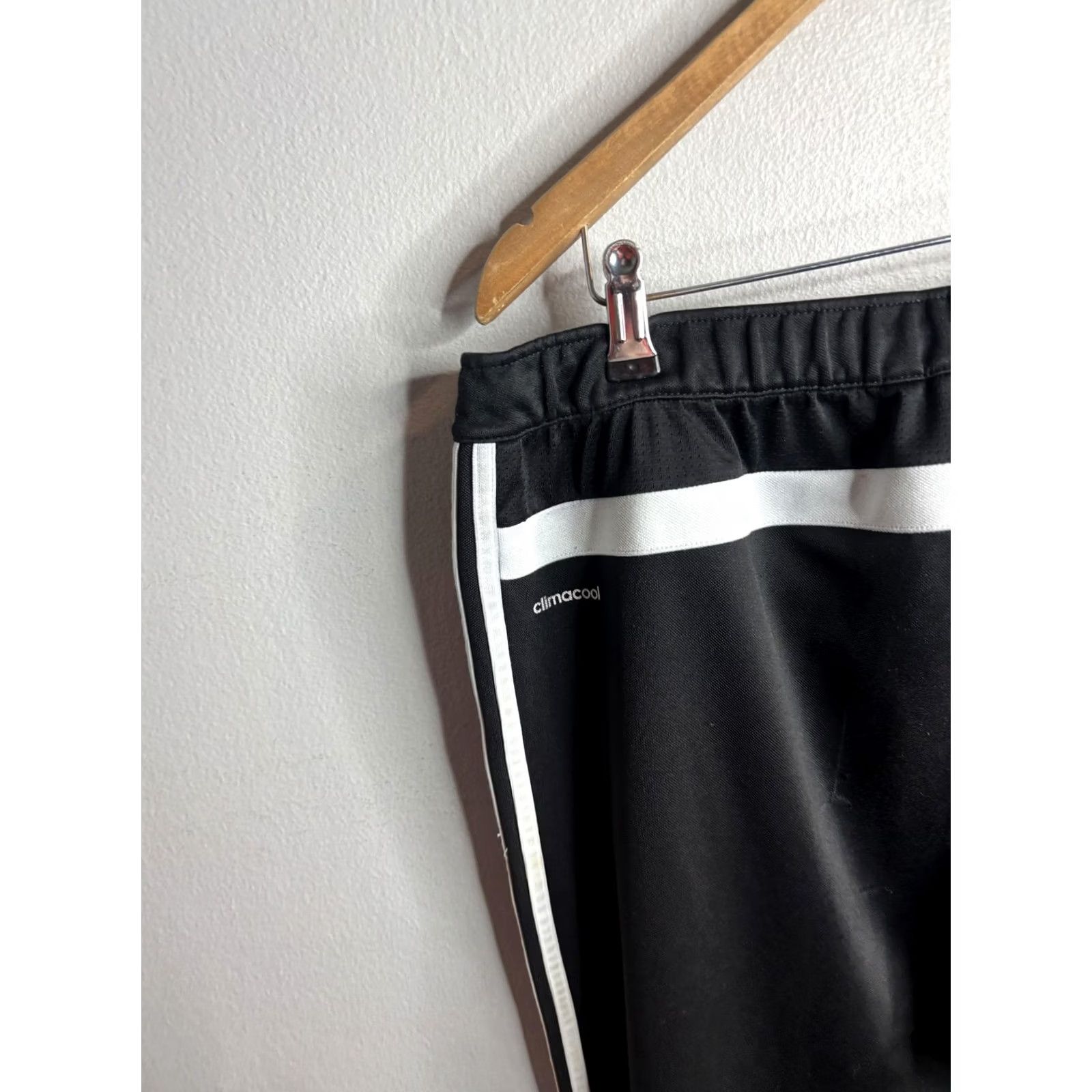 Adidas Adidas Track Pants Mens XL Black Climacool Joggers Zip Pockets 3-Stripes Size US 36 / EU 52 - 5 Thumbnail
