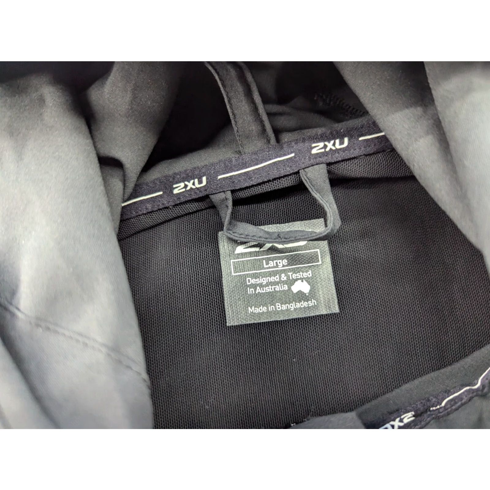 2XU 2XU Aero Jacket Mens 2XL Black Hooded Full Zip Stretch Hoodie Size US XXL / EU 58 / 5 - 7 Thumbnail