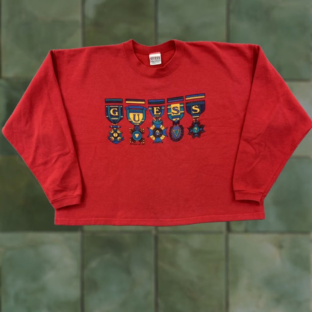 Guess VINTAGE Guess Sweatshirt Adult Large Red Crop 80s Georges Marciano Grunge Street USA 80s Mens Size US L / EU 52-54 / 3 - 1 Thumbnail