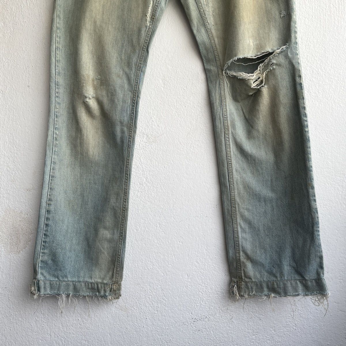Dolce & Gabbana Distressed Runway Dolce & Gabbana Denim Classic 14 Size US 34 / EU 50 - 16 Thumbnail