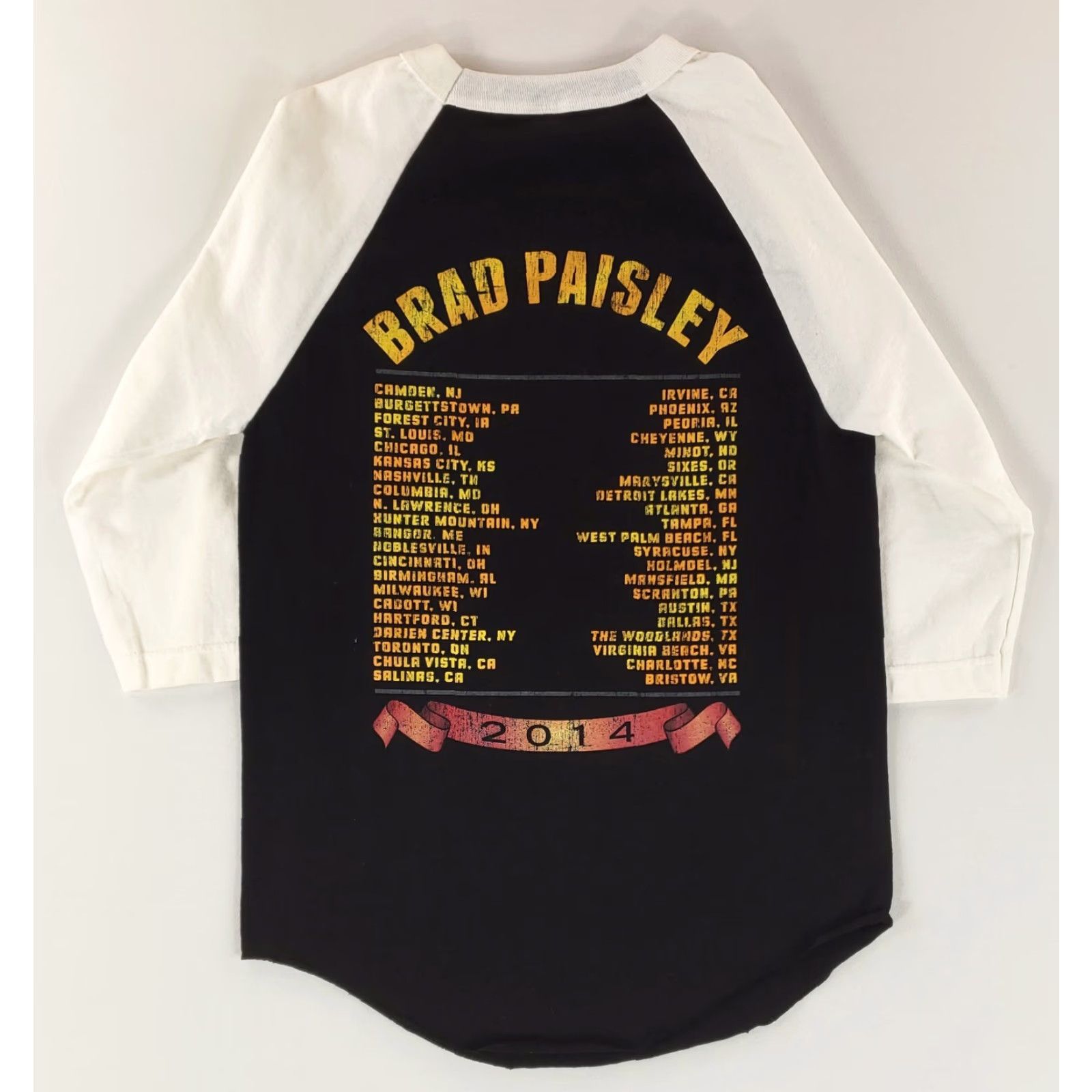 Vintage Brad Paisley Shirt Raglan 2014 Tour Alstyle Mens S Black Crew Neck Shirt Size US S / EU 44-46 / 1 - 4 Thumbnail