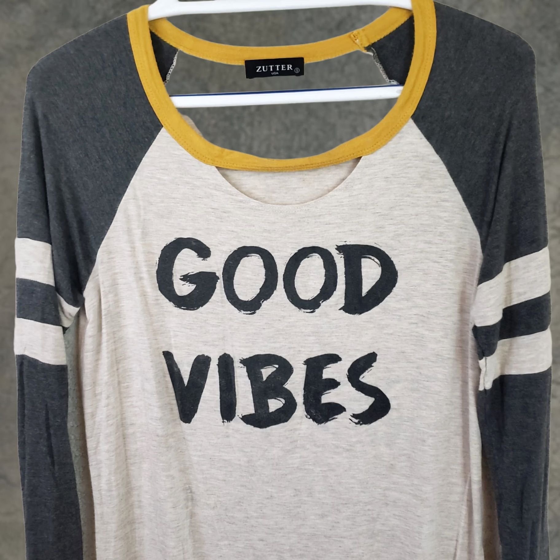 Vintage Zutter USA S White Gray Yellow baseball T-shirt top "Good Vibes" Women's Size S / US 4 / IT 40 - 1 Thumbnail