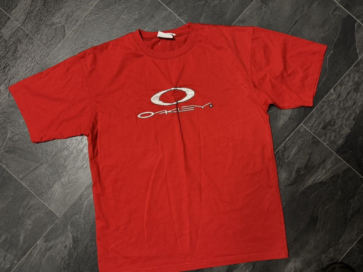 Oakley T-shirt OAKLEY M Vintage Size US M / EU 48-50 / 2 - 1 Preview