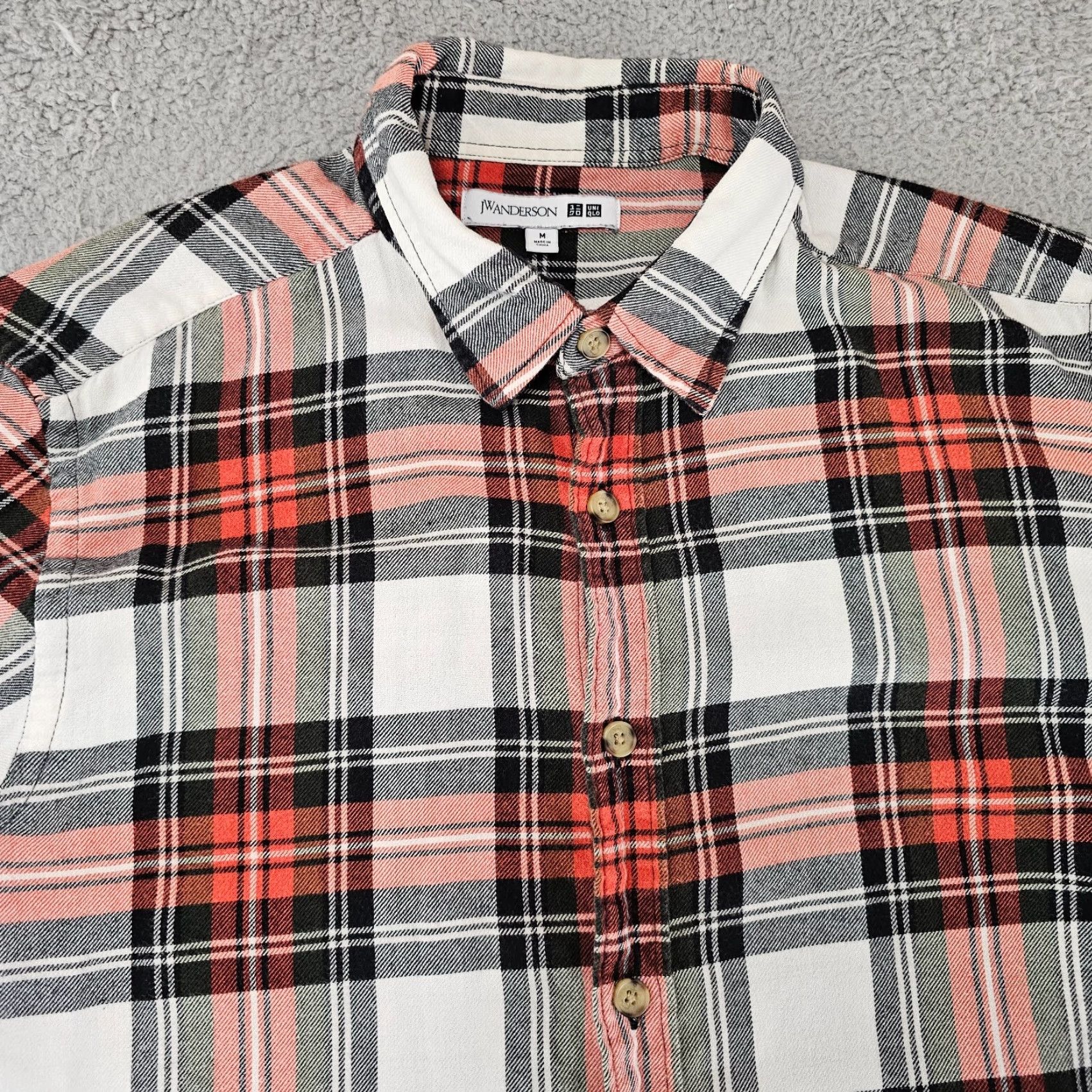 Uniqlo JW Anderson x Uniqlo Shirt Mens Size Medium Orange Black Plaid Flannel Button Up Size US M / EU 48-50 / 2 - 2 Thumbnail