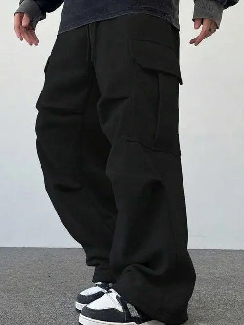 Designer × Japanese Brand Black Cargo Pocket sweatpants Loose Baggy fit Size US 32 / EU 48 - 2 Thumbnail