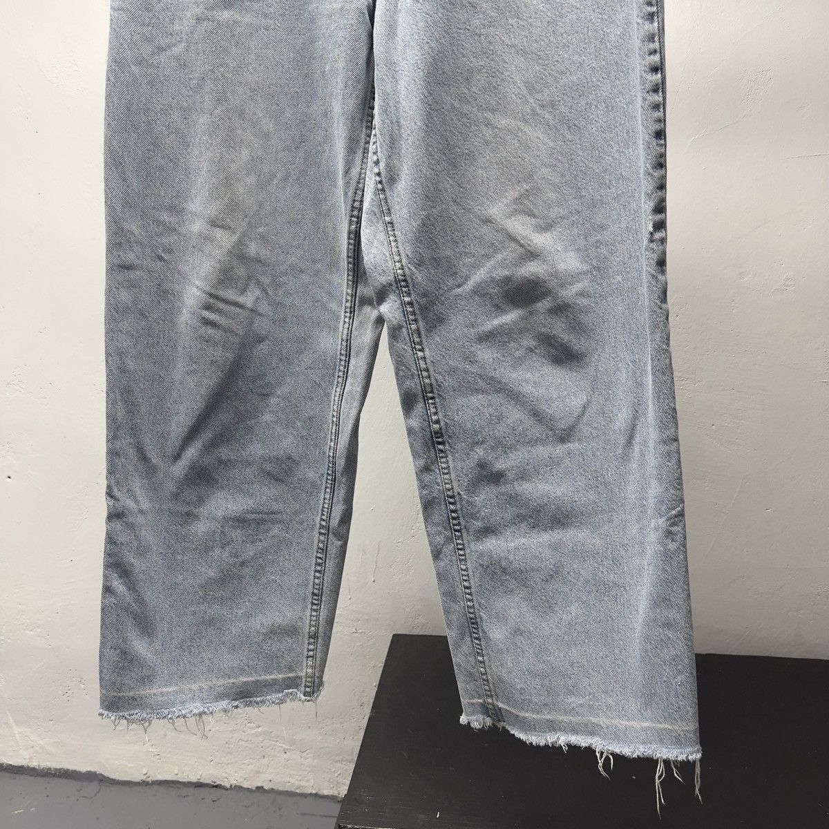 Vintage 90s Thrashed Faded Baggy Wide Leg Jeans ERD Grunge Chrome Size US 32 / EU 48 - 6 Thumbnail