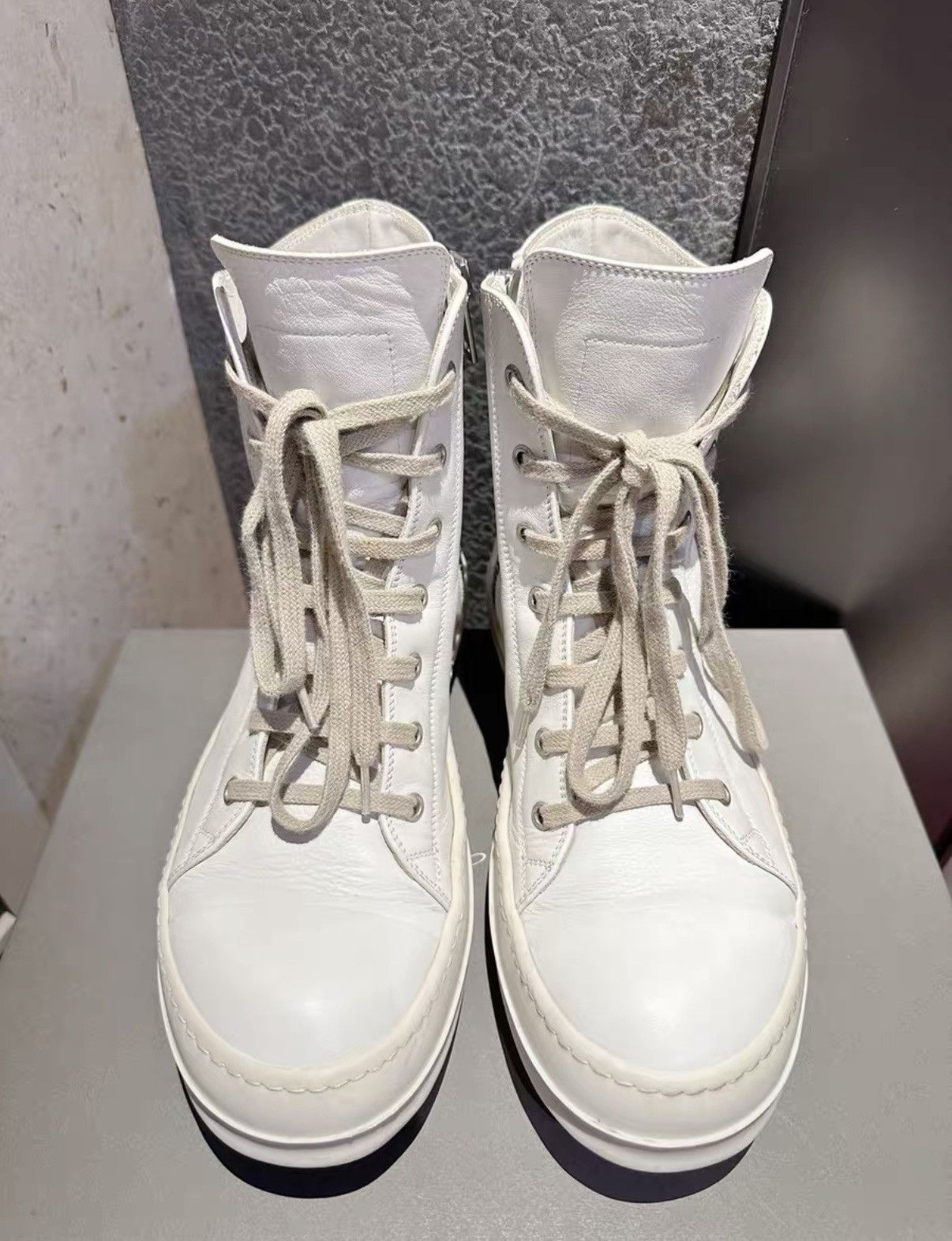 Rick Owens Rick Owens Mainline Milk White High-Top Size US 8 / EU 41 - 1 Thumbnail