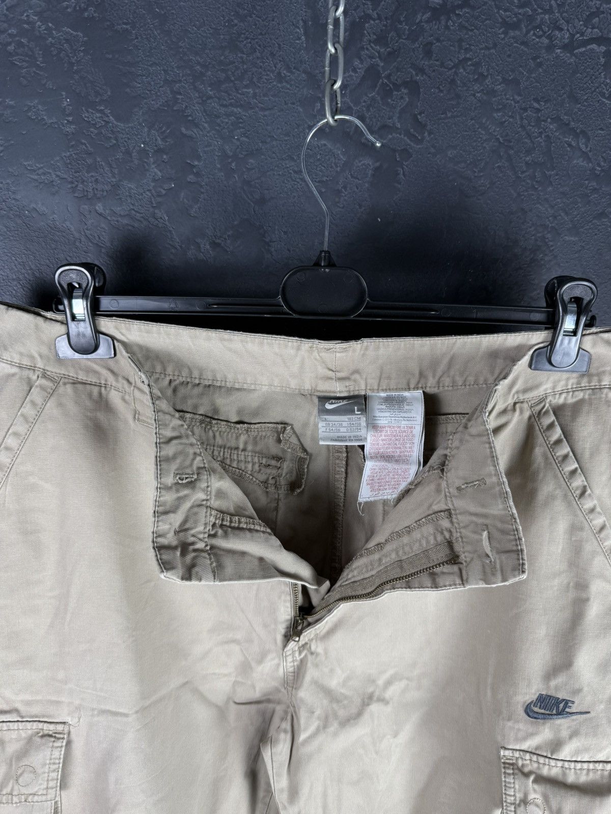 Nike Vintage Men’s Nike Beige Cargo Shorts Size L Size US 34 / EU 50 - 5 Thumbnail