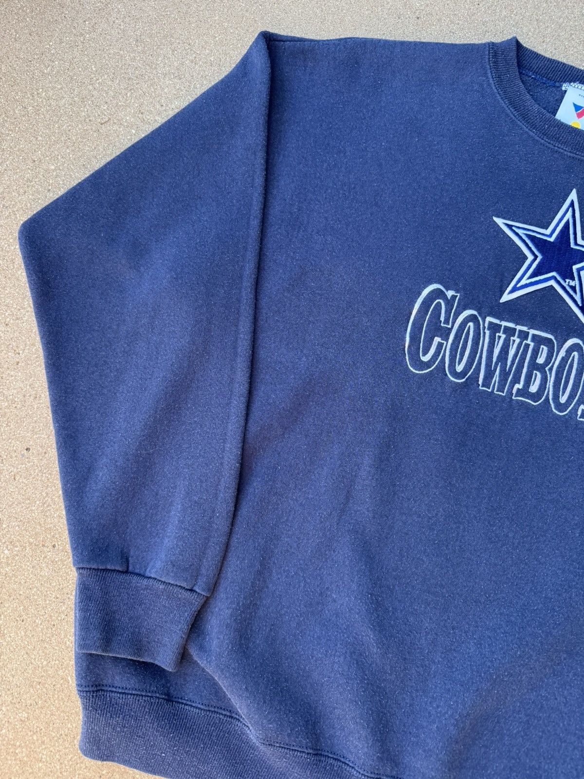 Vintage Vtg 90’s Dallas Cowboys NFL Embroidered Logo Sweatshirt XL Size US XL / EU 56 / 4 - 4 Thumbnail