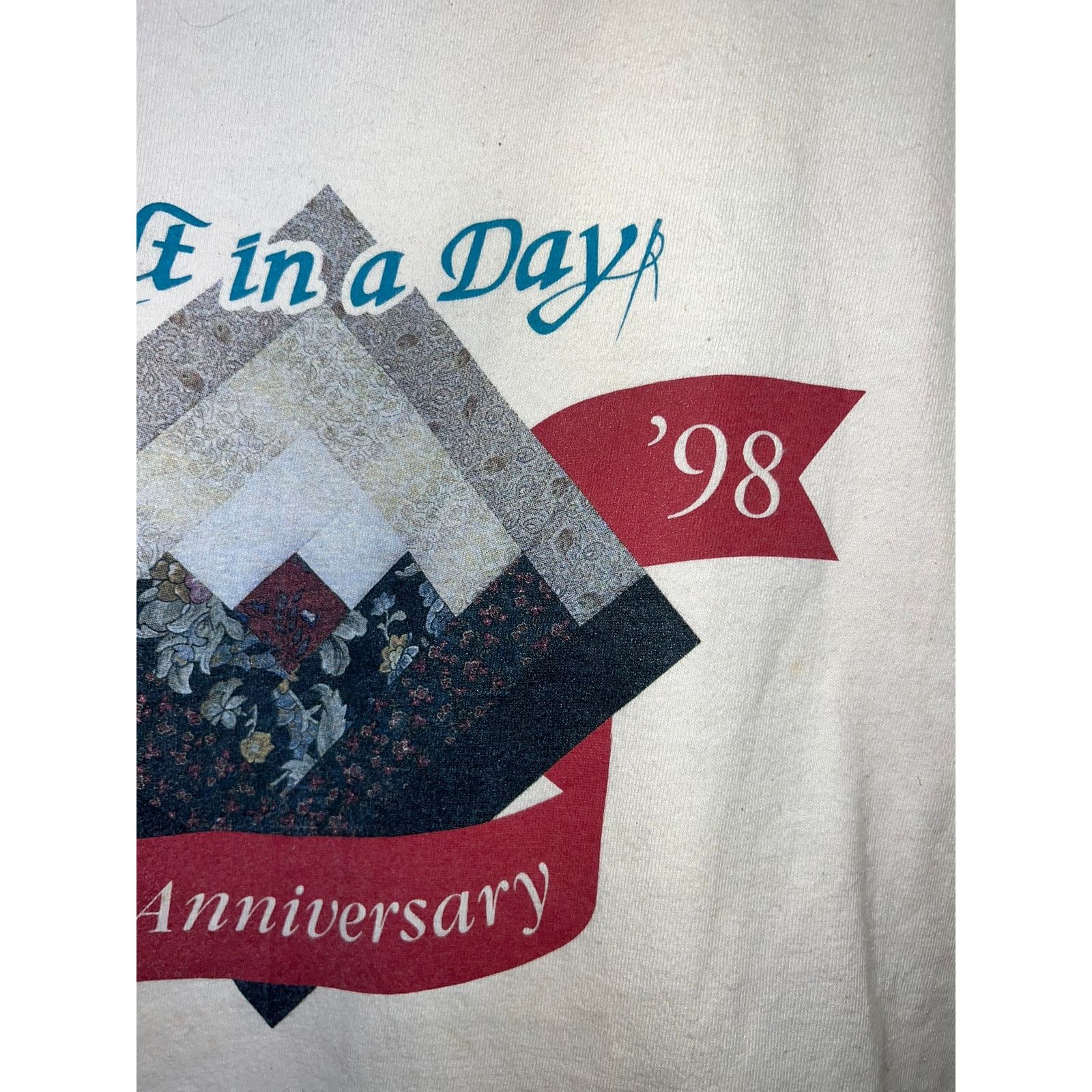 Hanes Vintage Quilt Shirt 1998 Quilting In A Day 90s Tee VTG 3X Size US XXL / EU 58 / 5 - 4 Thumbnail