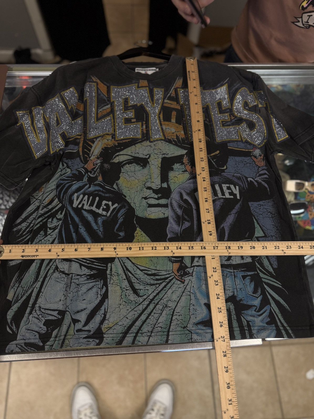 Vale Vale Valley Fest Bling Tee Size XL (NEW) Shiny Stones Size US XL / EU 56 / 4 - 10 Thumbnail